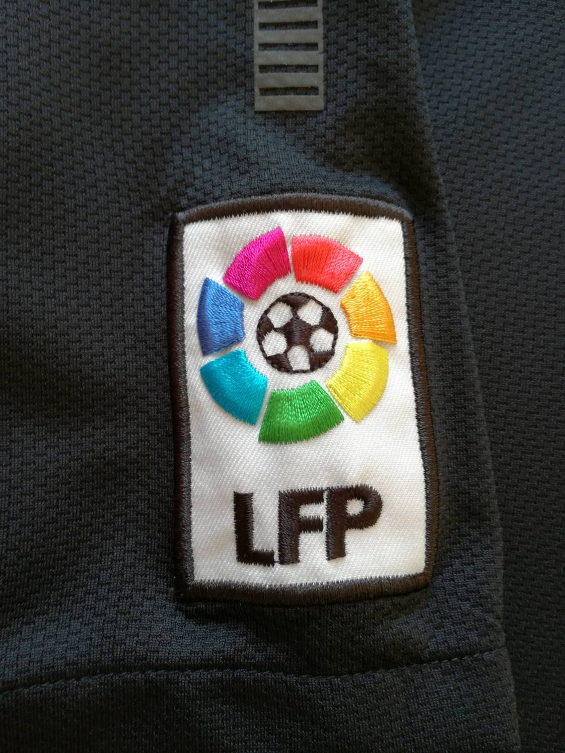 2011/12 Barcelona Away La Liga Football Shirt (XXL) - Image 3