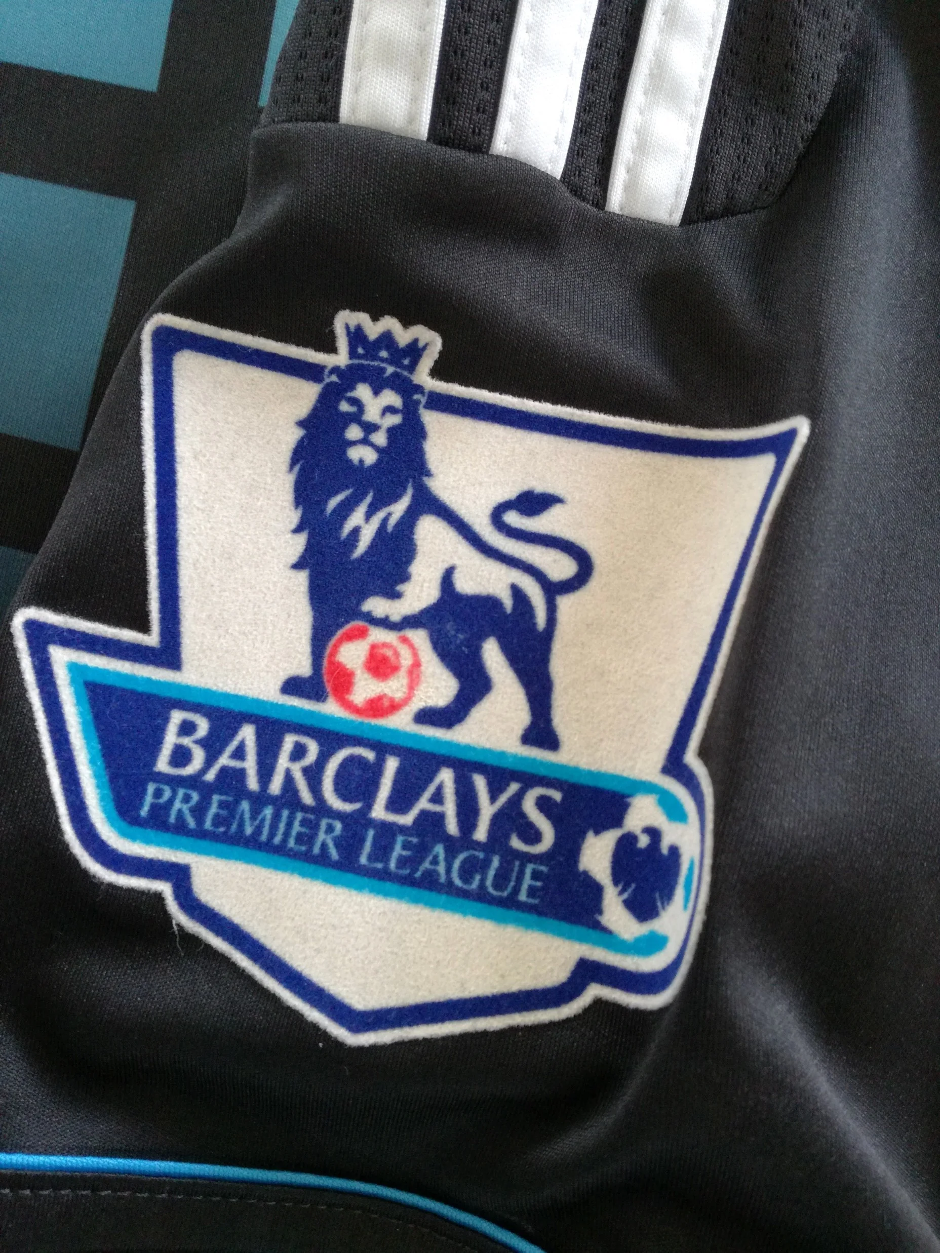 2011/12 Chelsea Away Premier League Football Shirt Romeu #6 (S) - Image 3