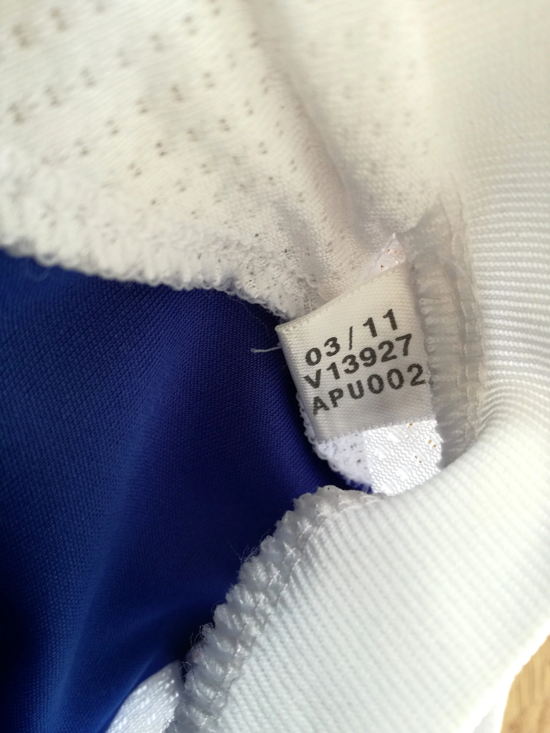 2011/12 Chelsea Home Premier League Football Shirt Malouda #15 (S) - Image 4