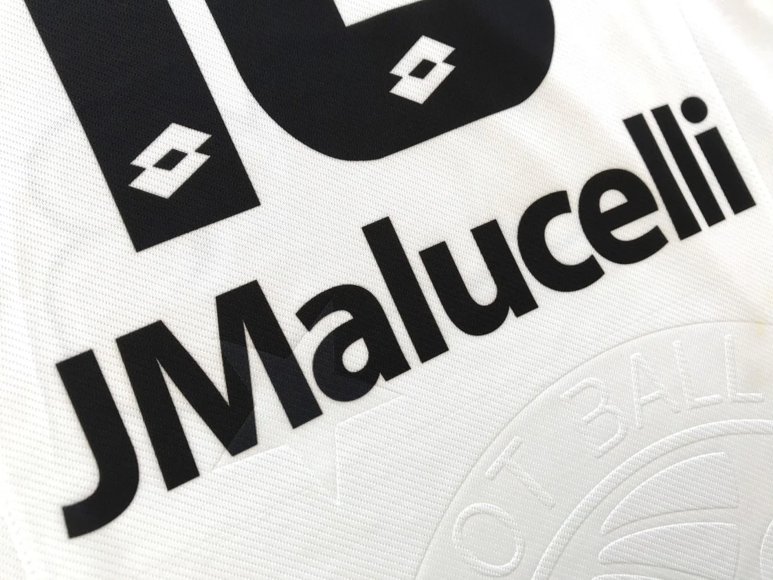 2011 Coritiba Home Football Shirt #10 (XXL) - Image 9
