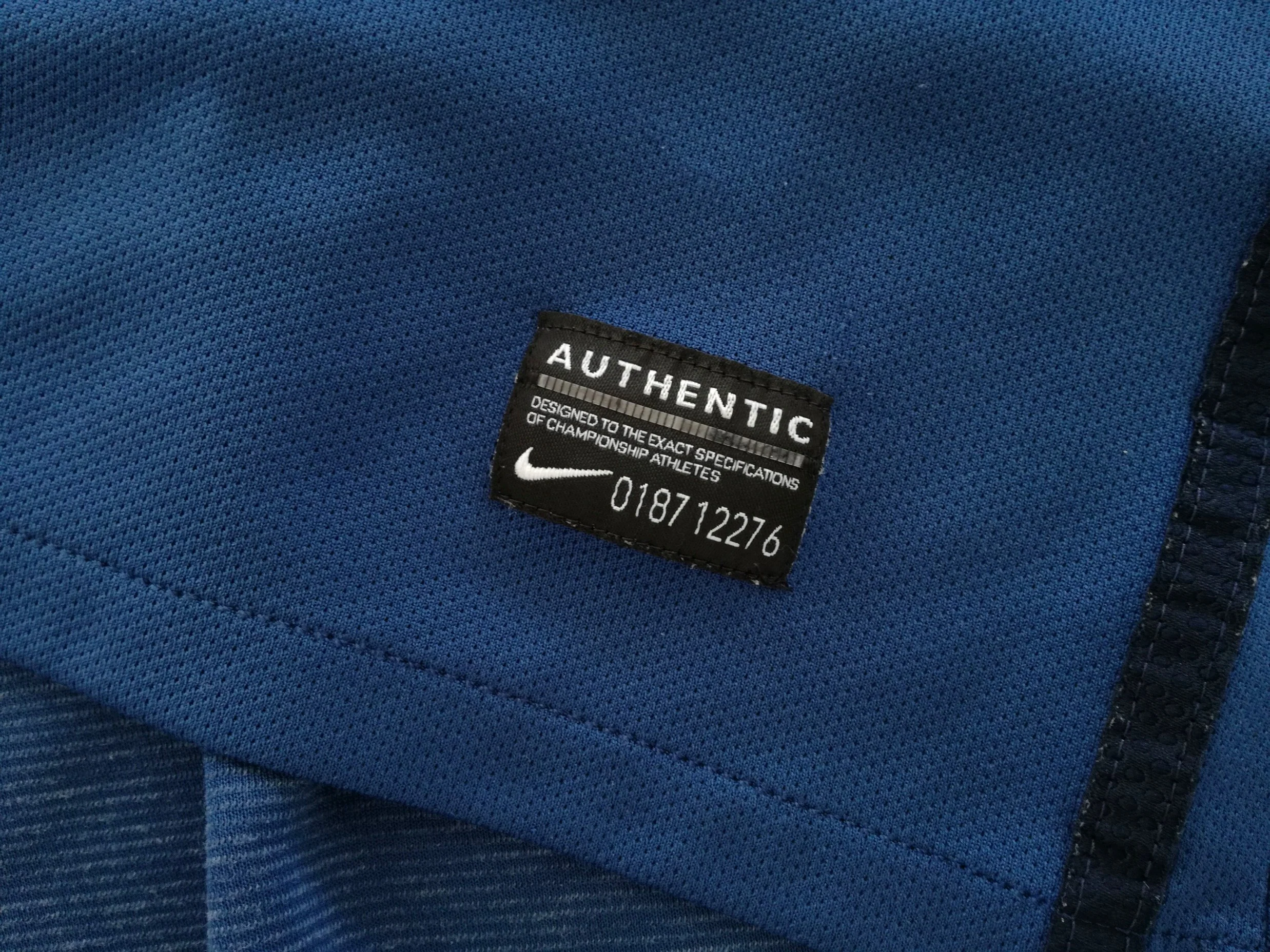 2011/12 France Home Football Shirt (XL) - Image 9