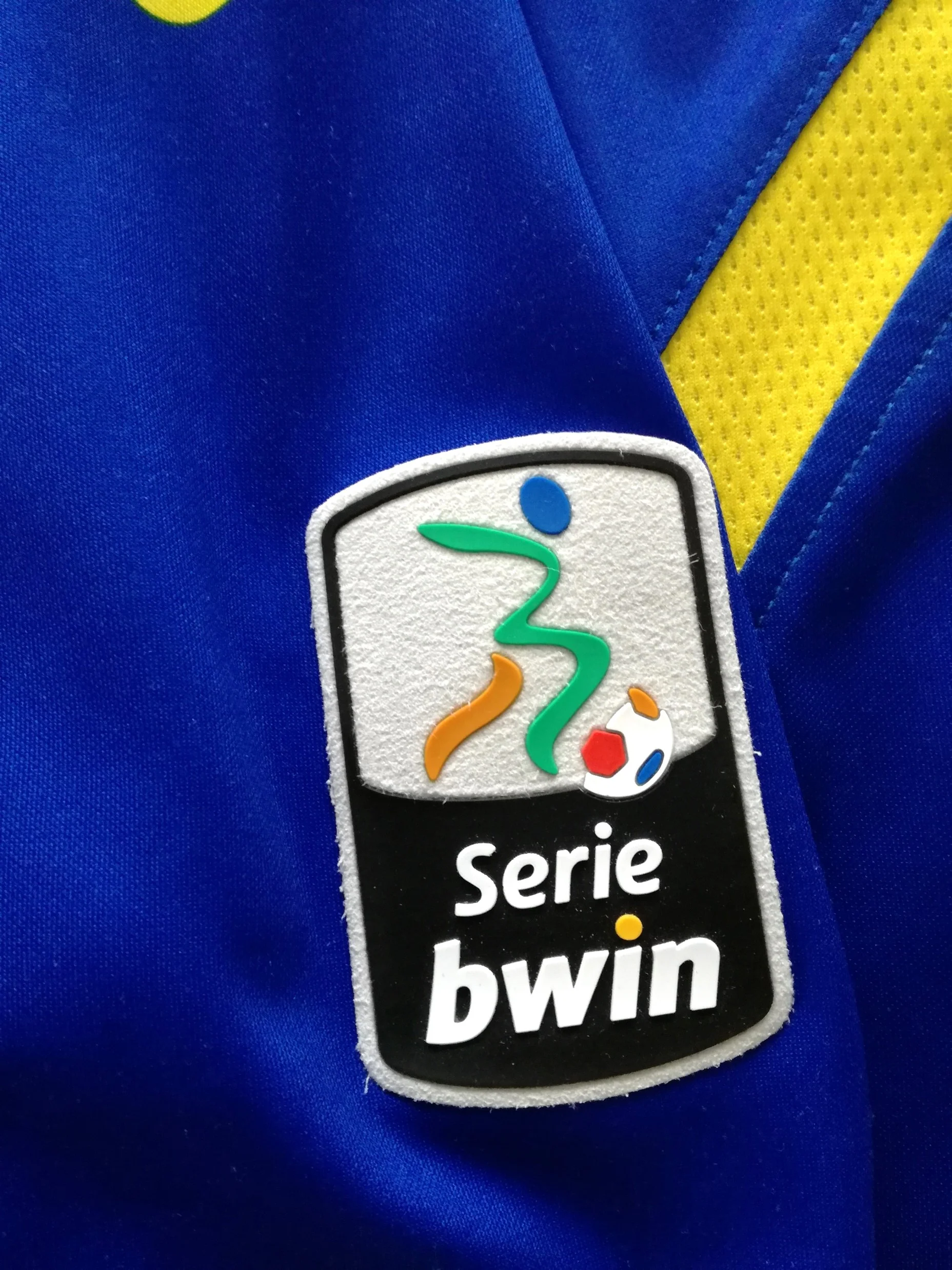 2011/12 Hellas Verona Home Serie B Football Shirt (XL) - Image 2