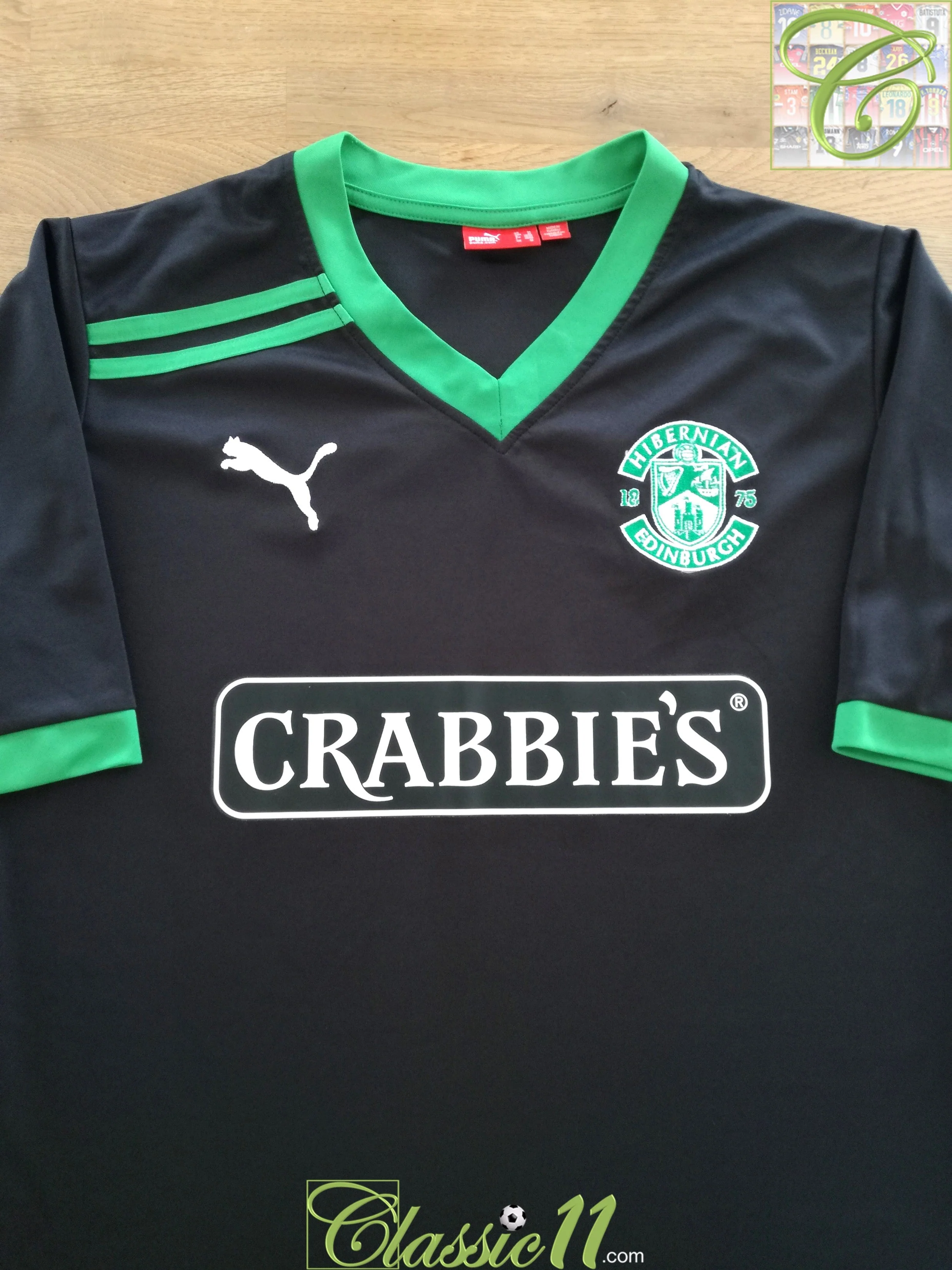 2011/12 Hibernian Away Football Shirt (M)