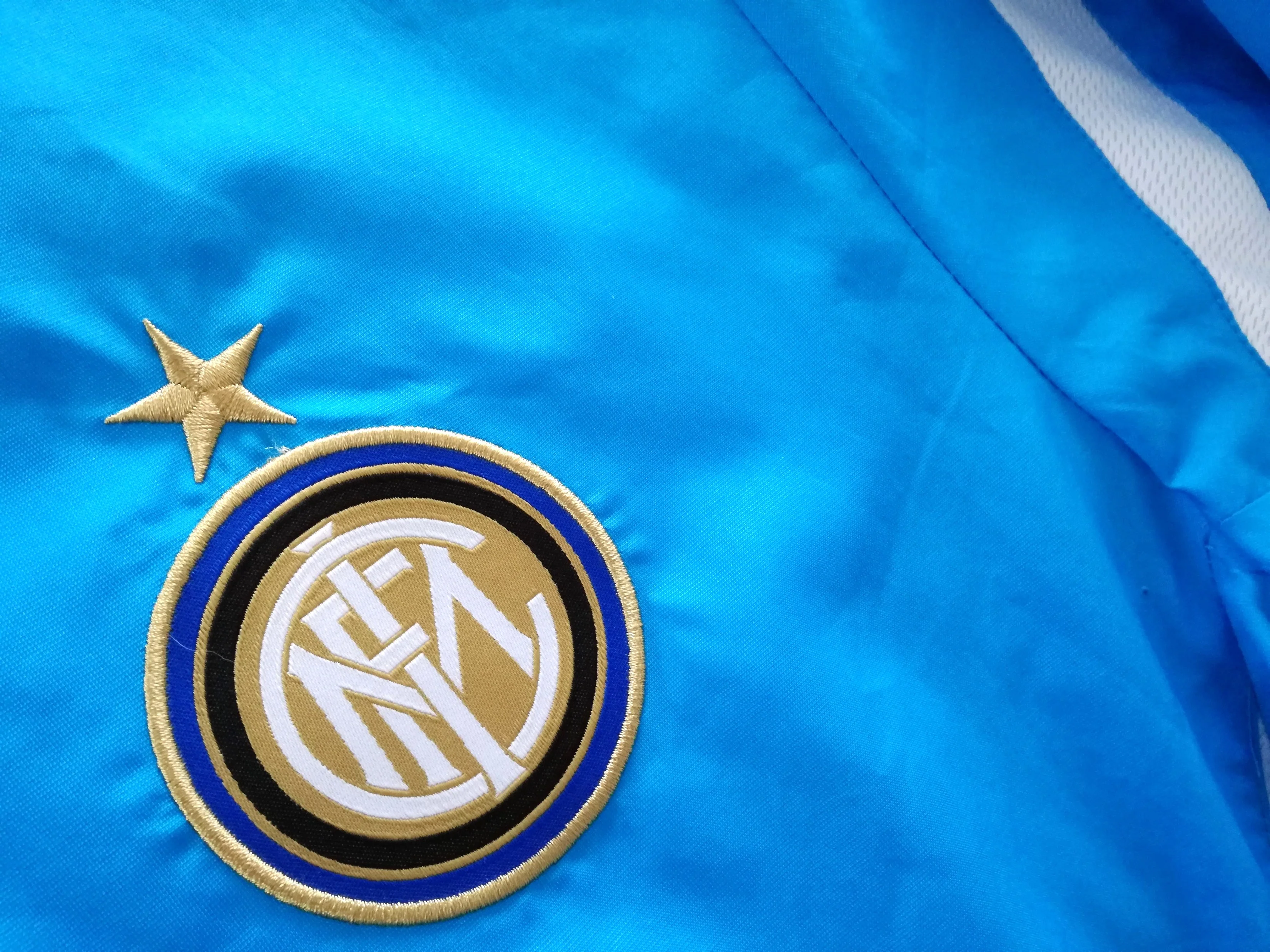 2011/12 Internazionale Track Jacket (M) - Image 2