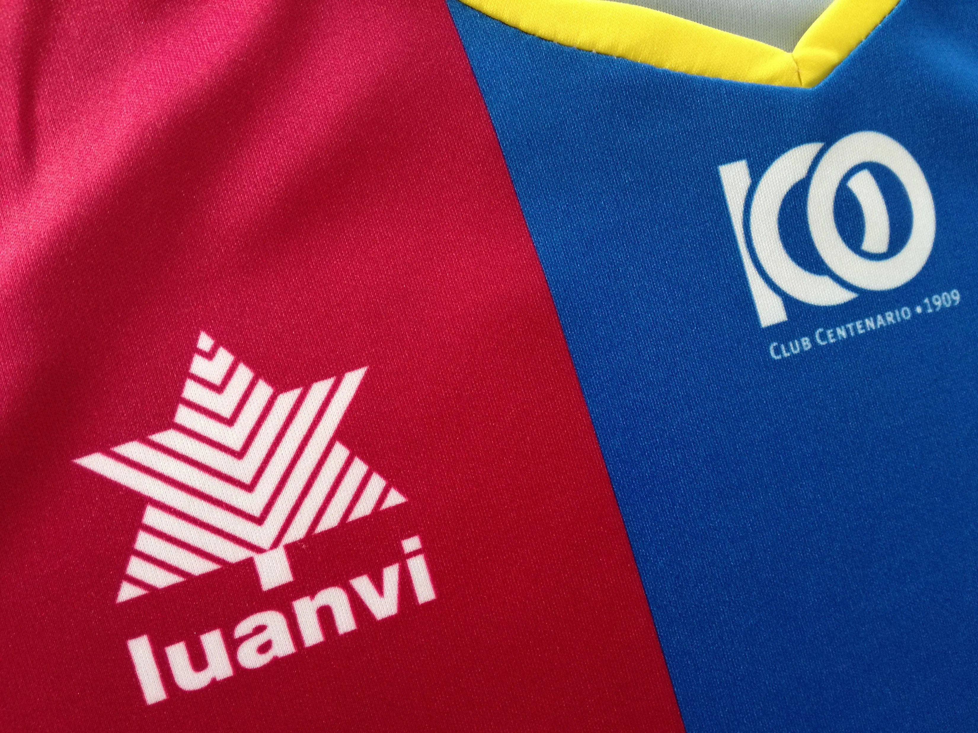 2011/12 Levante Home Football Shirt (S) - Image 3