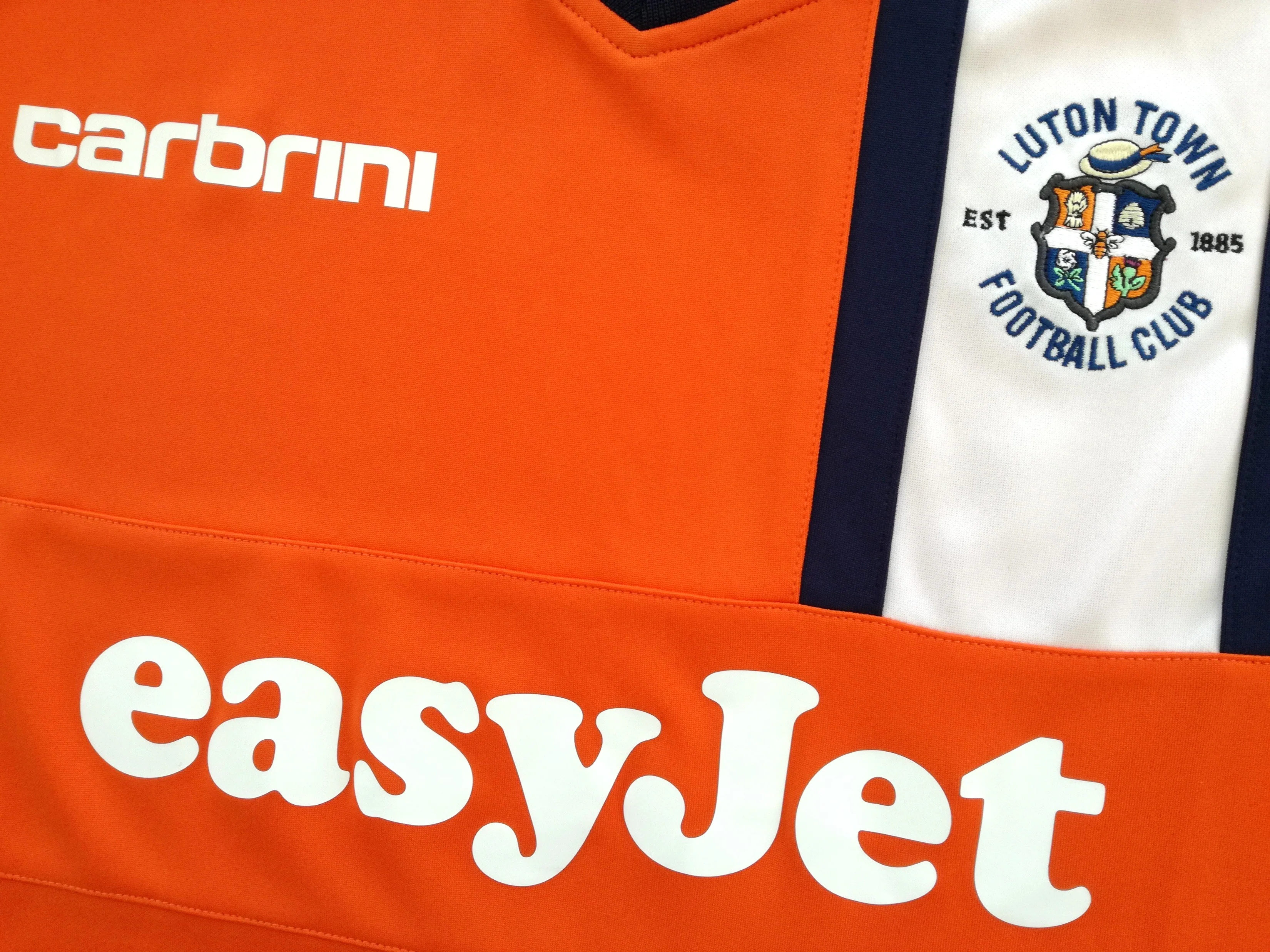 2011/12 Luton Town Home Football Shirt (XL) - Image 3
