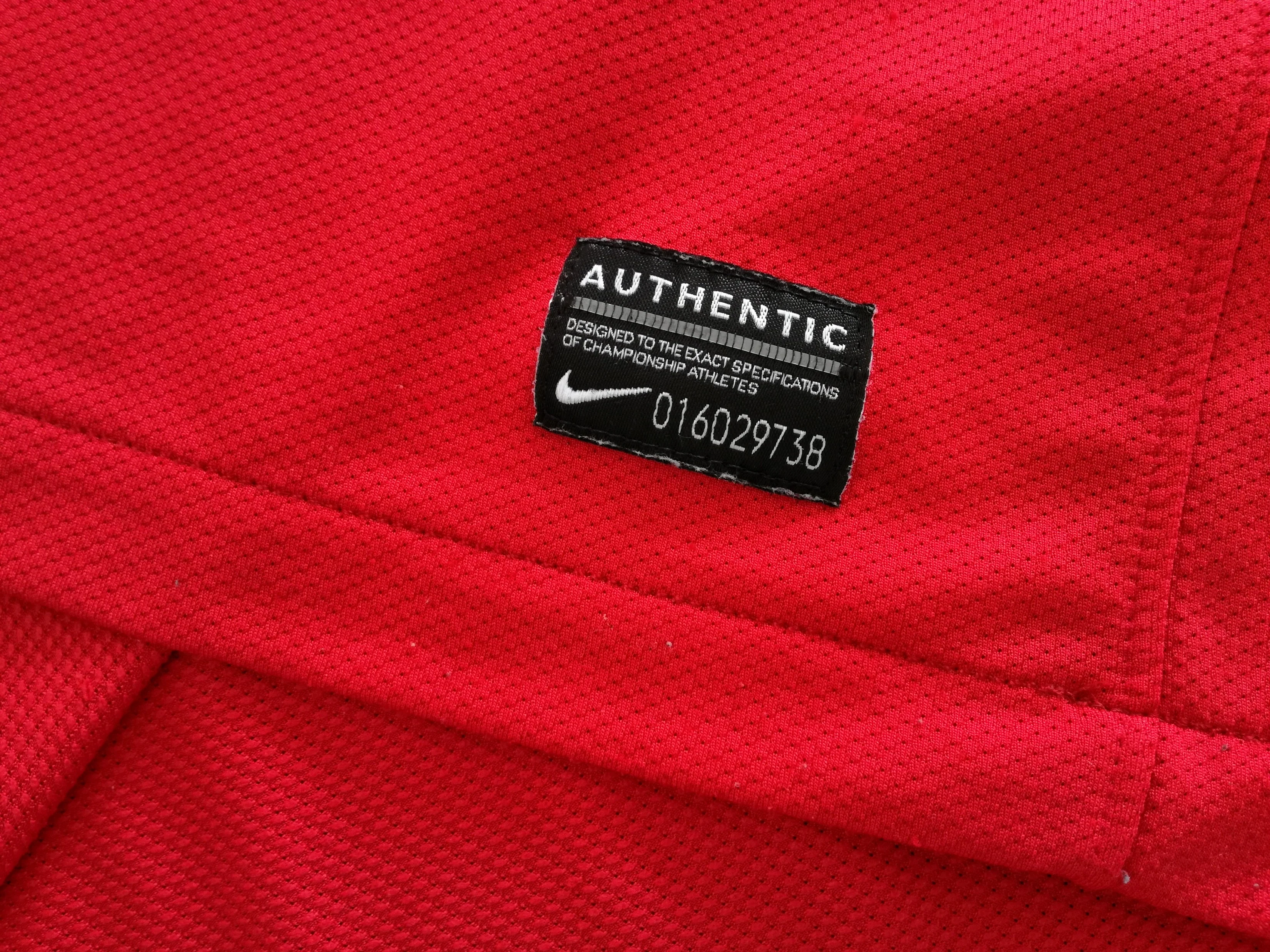 2011/12 Man Utd Home Football Shirt (XL) - Image 7