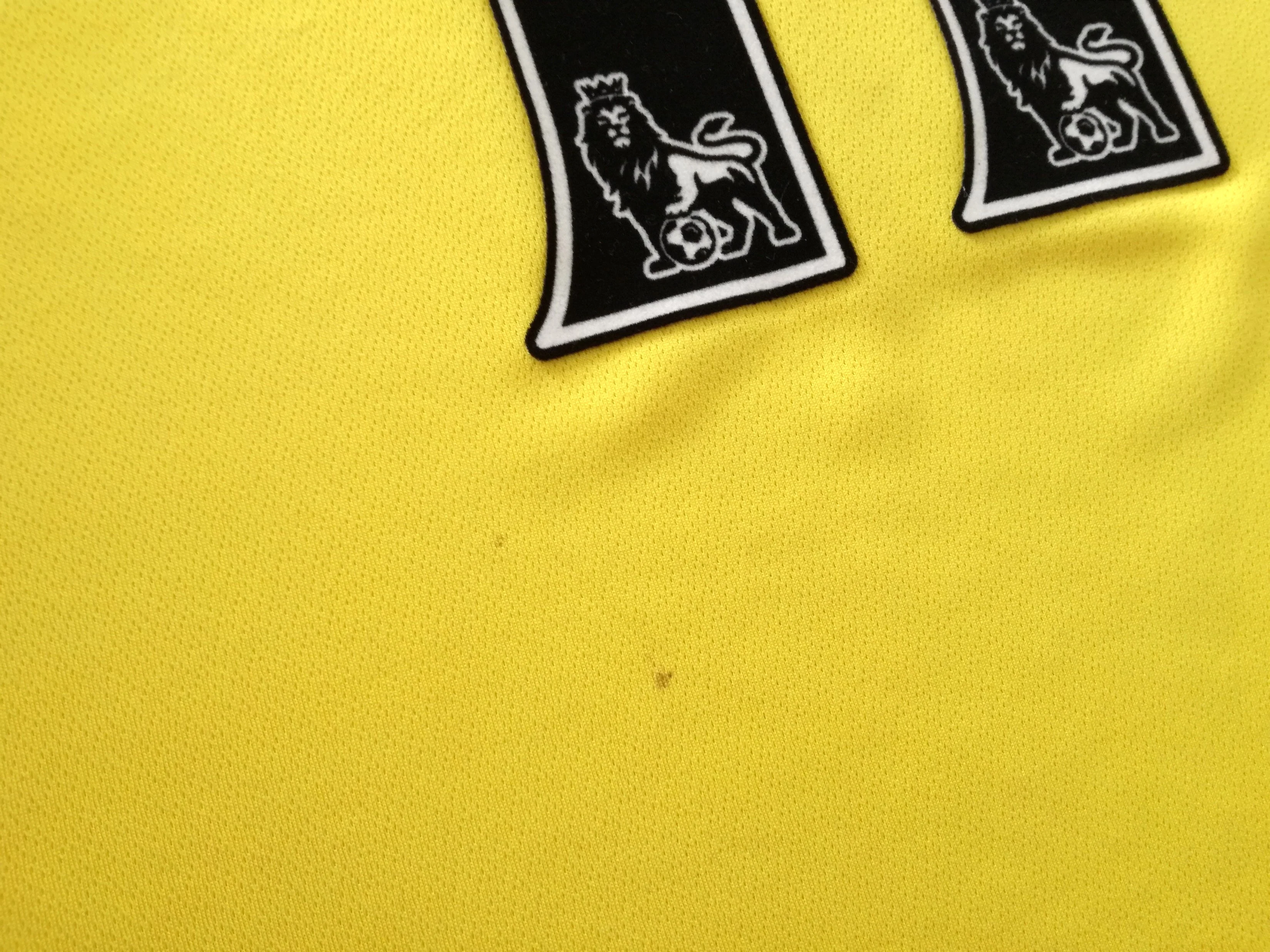 2011/12 Norwich City Home Premier League Match Worn (vs Man City) Football Shirt Surman #11 (L) - Image 10