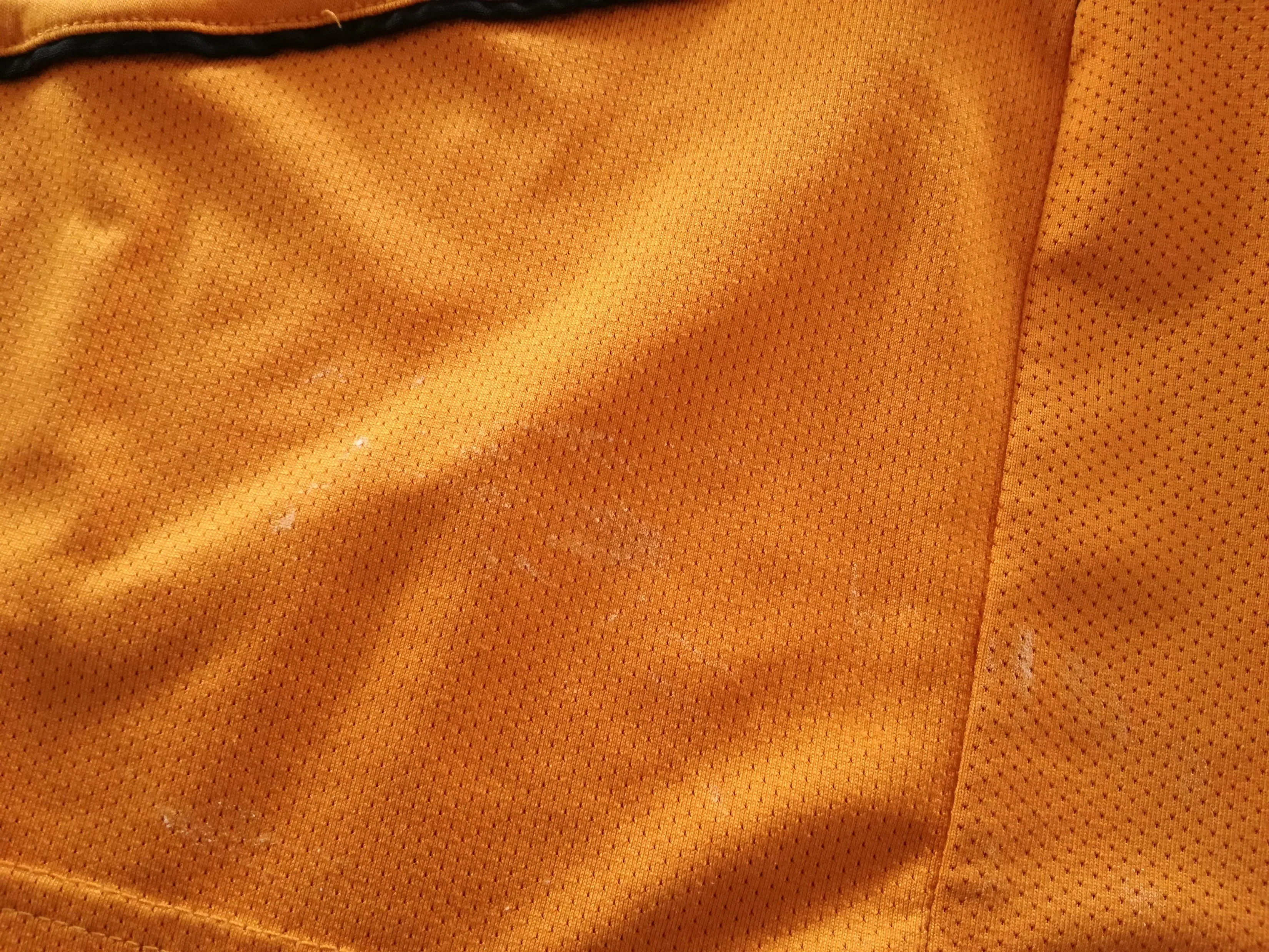 2011/12 Wolves Home Football Shirt (L) - Image 7