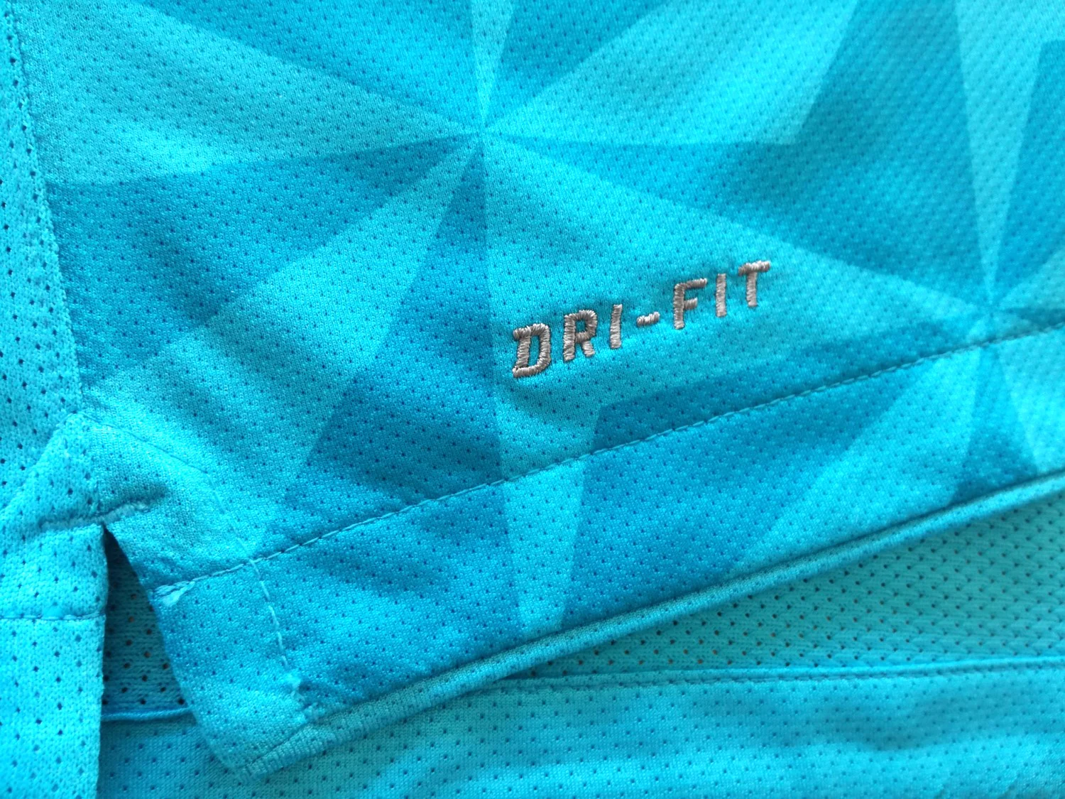 2011/12 Zenit St. Petersburg Home Player Issue Football Shirt. (XL) - Image 3
