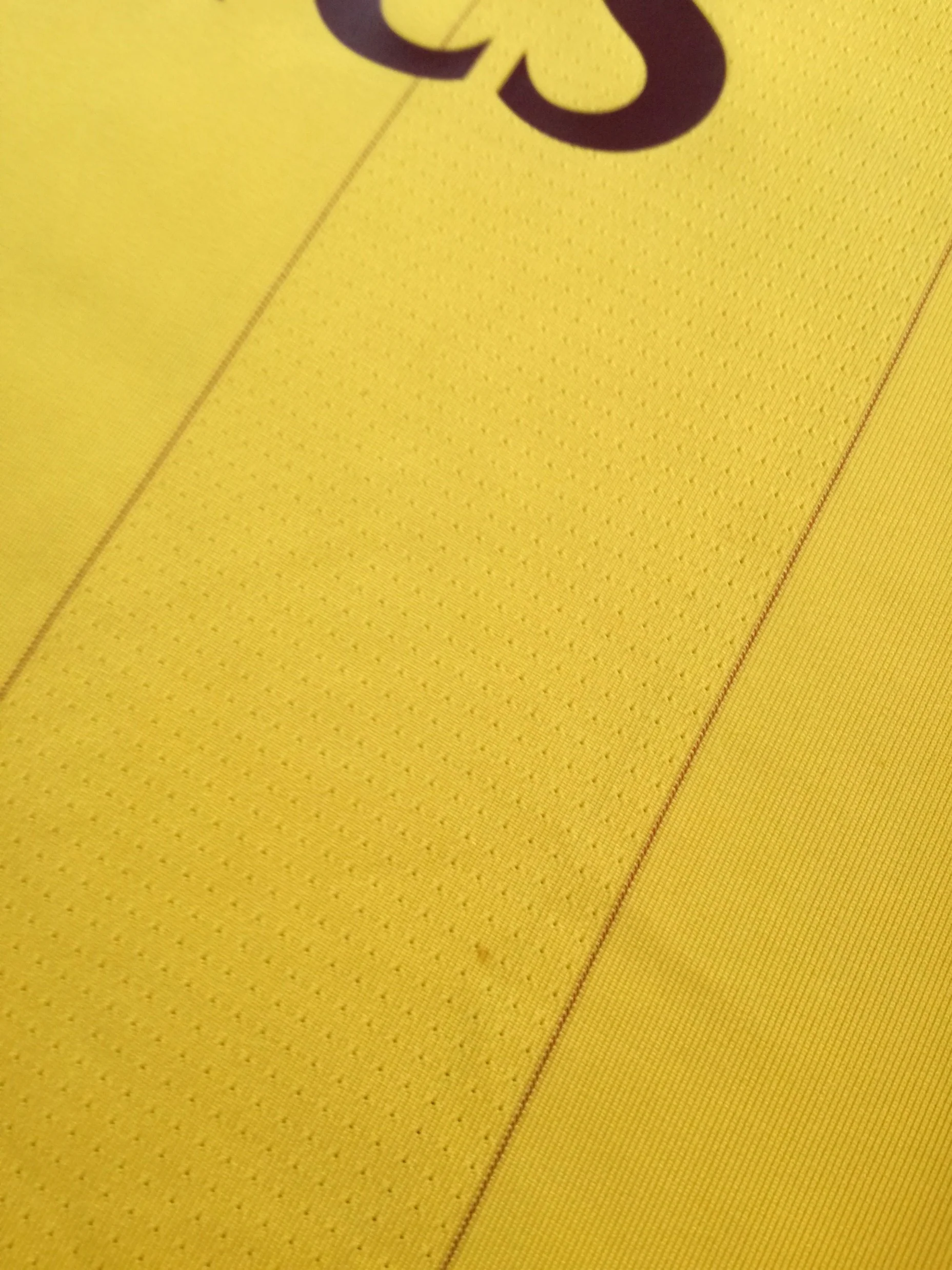 2010/11 Arsenal 3rd Football Shirt (XL) - Image 4