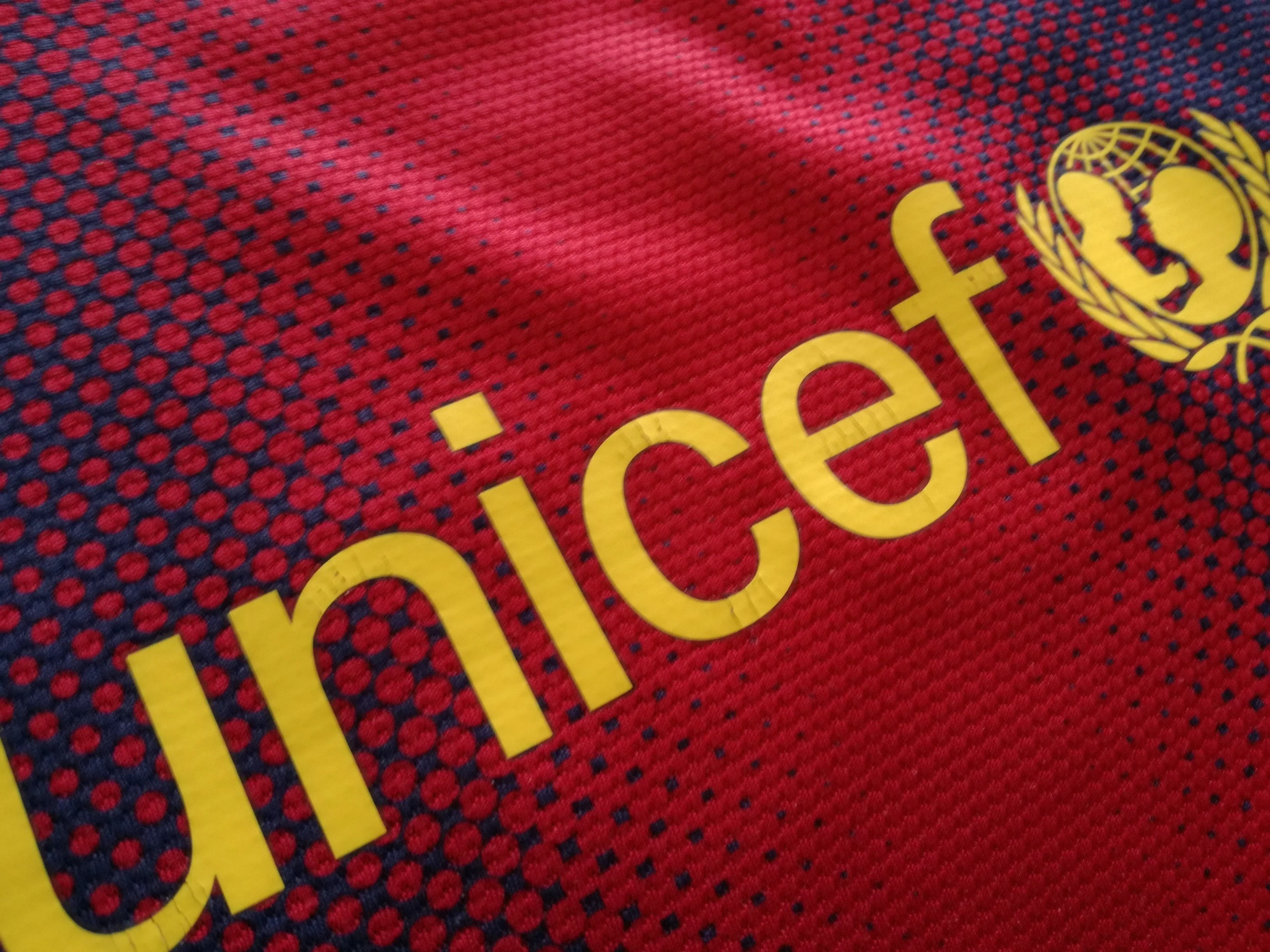 2012/13 Barcelona Home La Liga Football Shirt (M) - Image 9