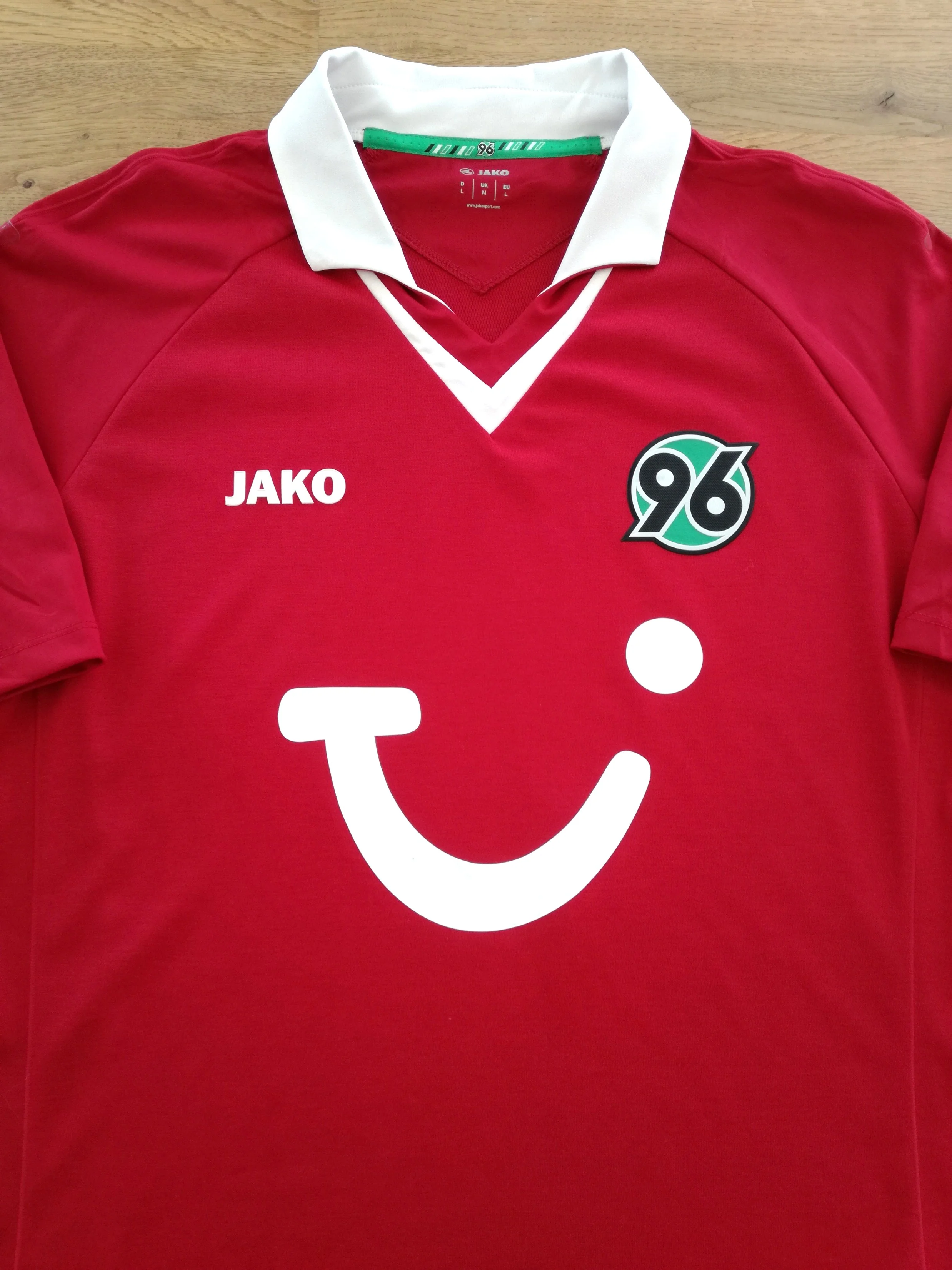 2012/13 Hannover 96 Home Football Shirt (M)