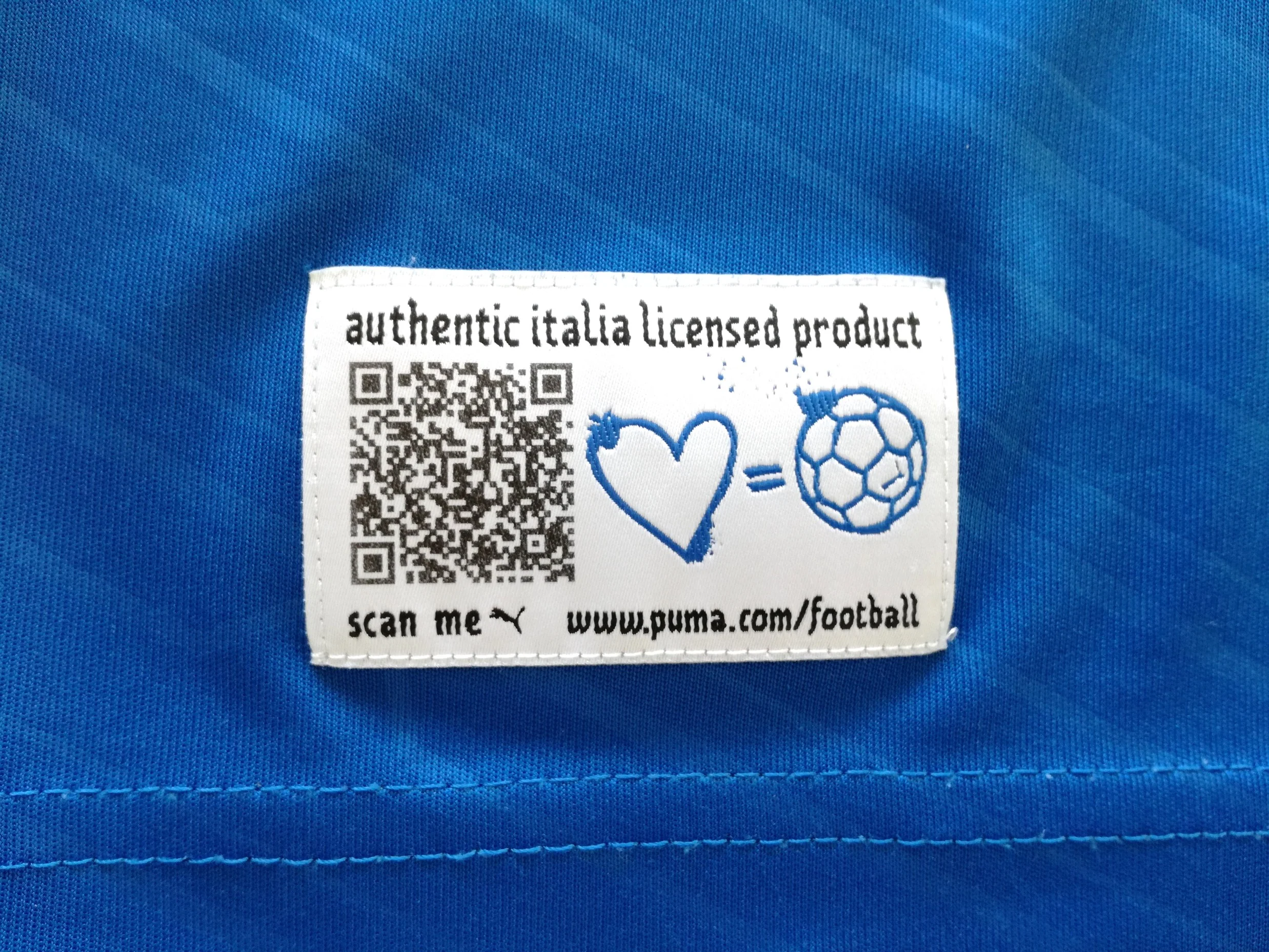 2012/13 Italy Home Football Shirt. (XXL) - Image 8