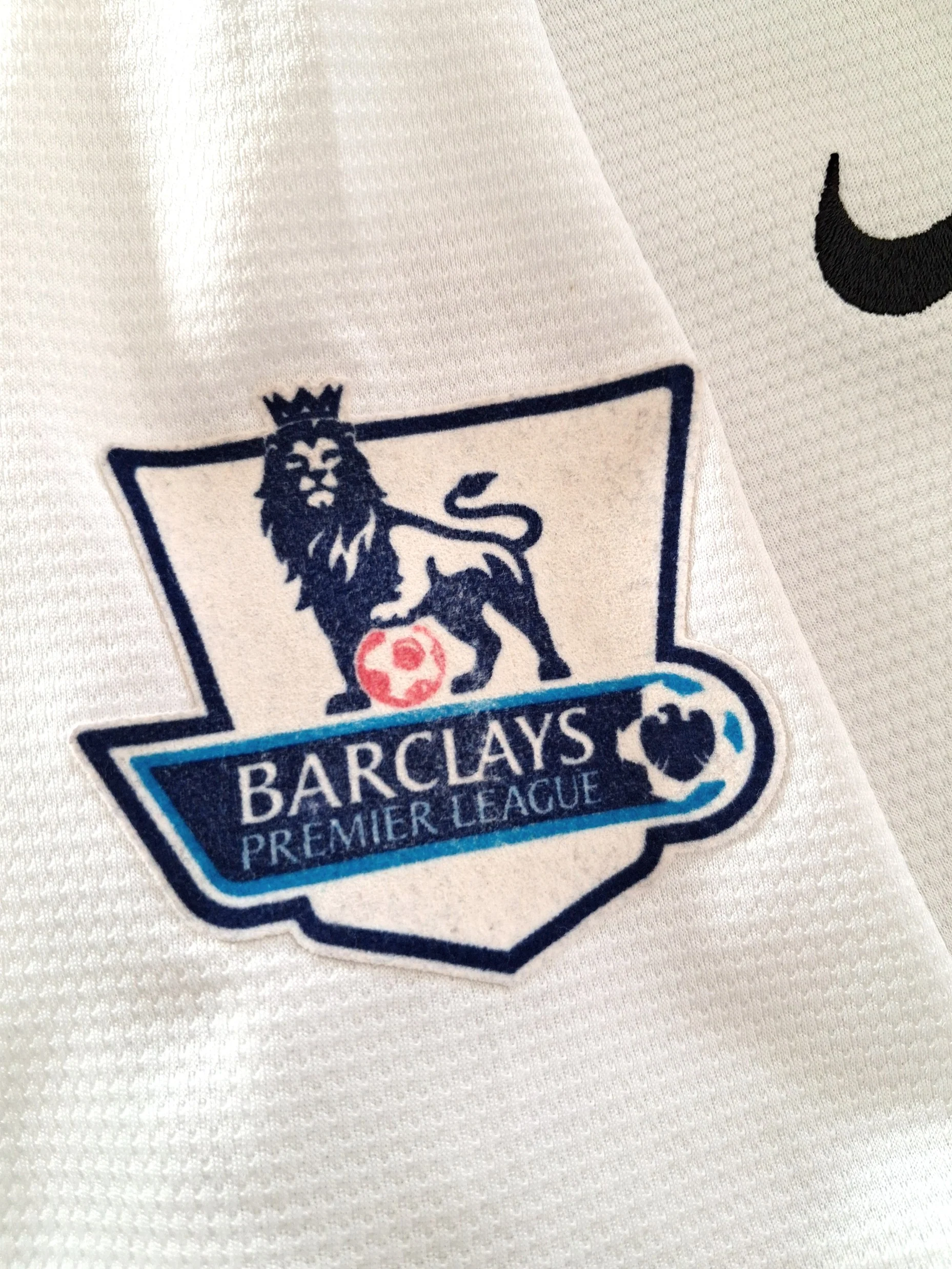 2012/13 Man Utd Away Premier League Football Shirt V. Persie #20 (Kids) - Image 5