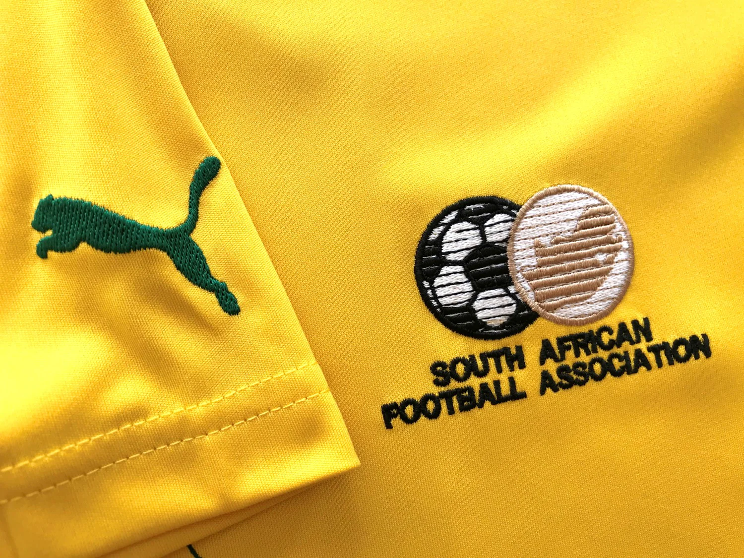2012/13 South Africa Home Football Shirt (L) - Image 3