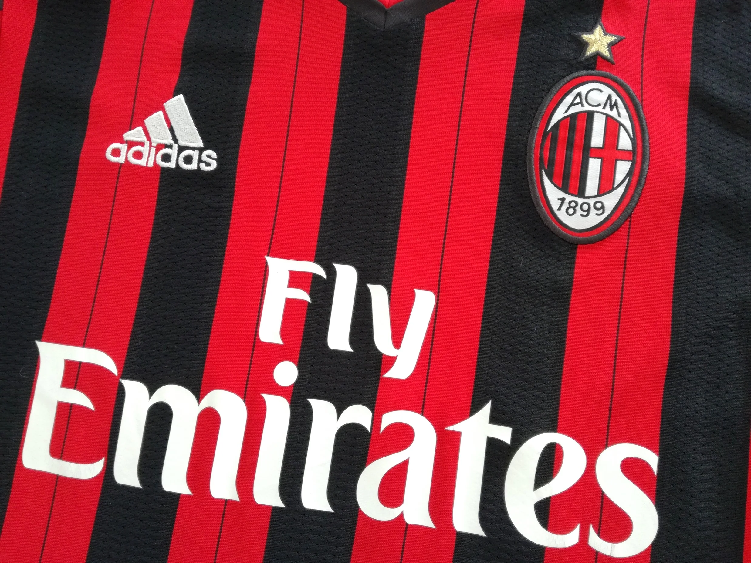 2013/14 AC Milan Home Football Shirt (S) - Image 3