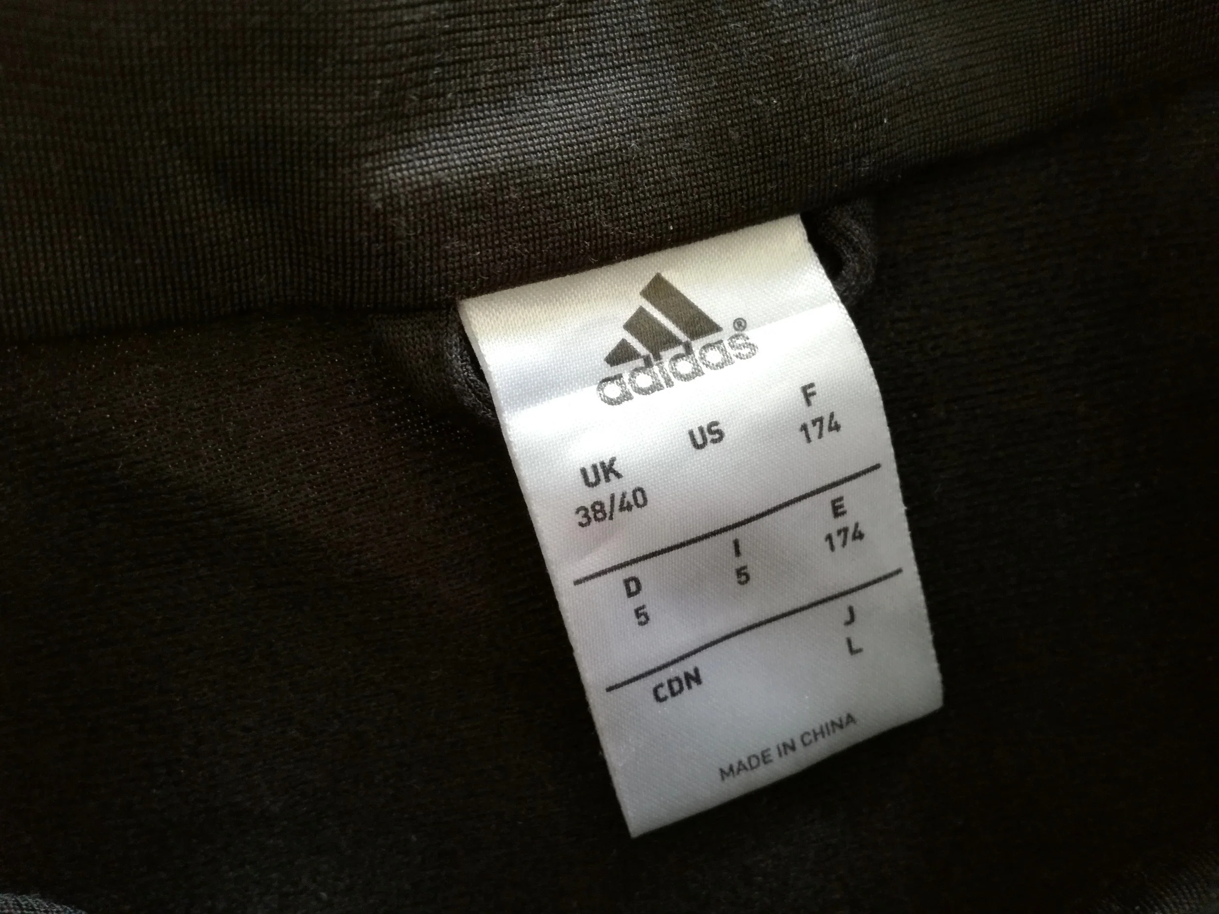 2013/14 AC Milan Track Jacket (M) - Image 3