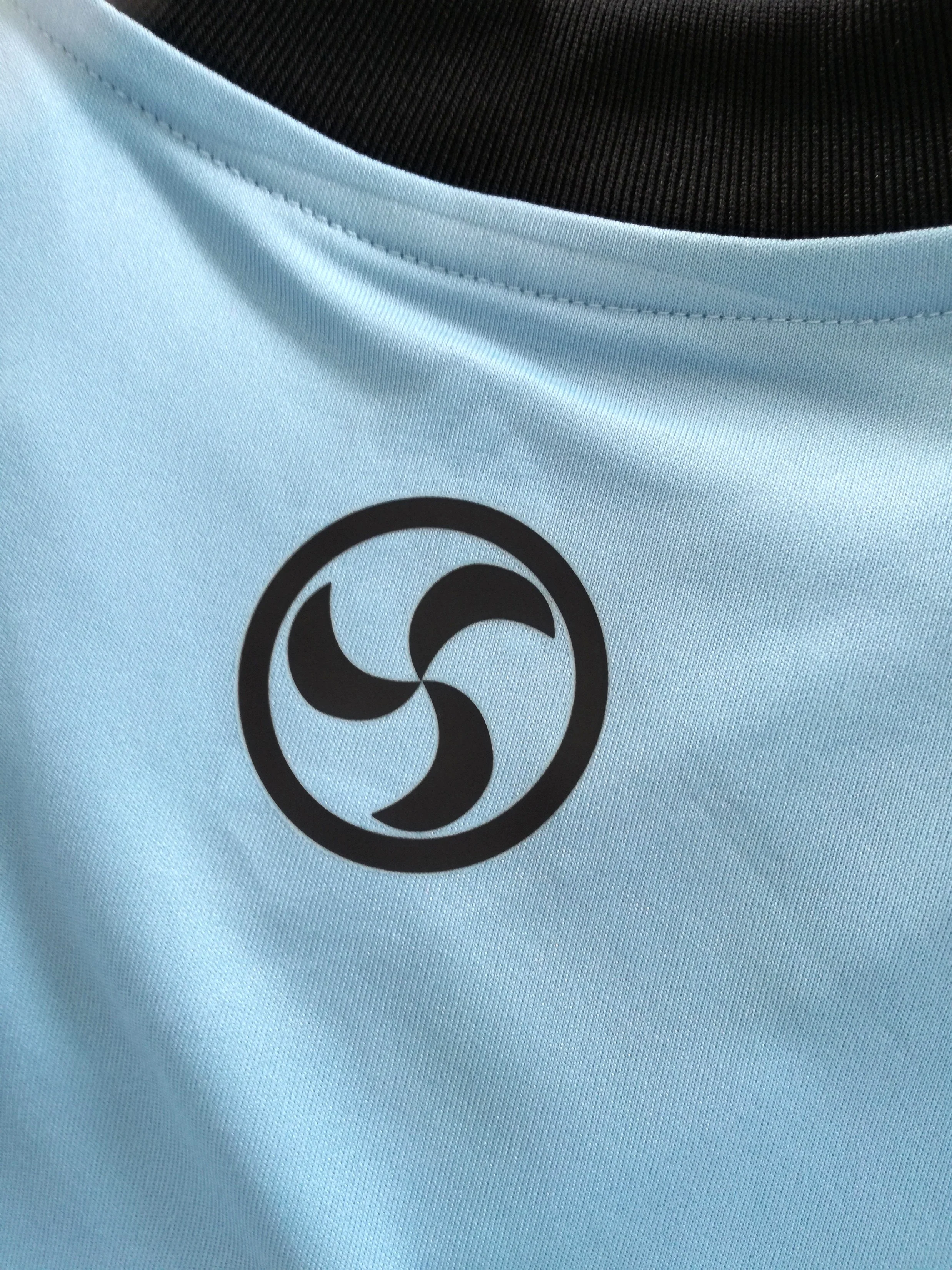 2013/14 Celta Vigo Home La Liga Football Shirt (S) - Image 8