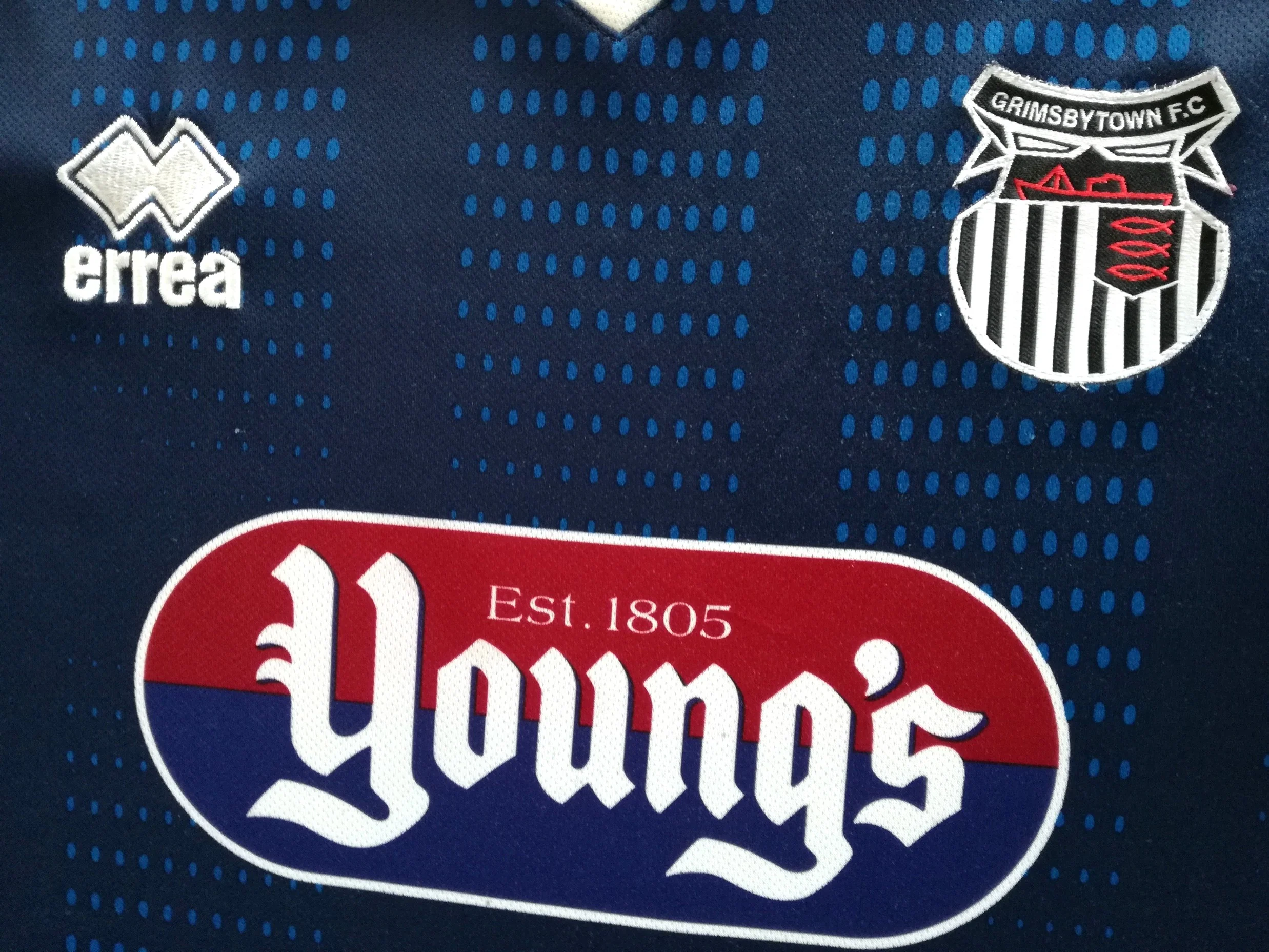 2013/14 Grimsby Town Away Football Shirt (M) - Image 4
