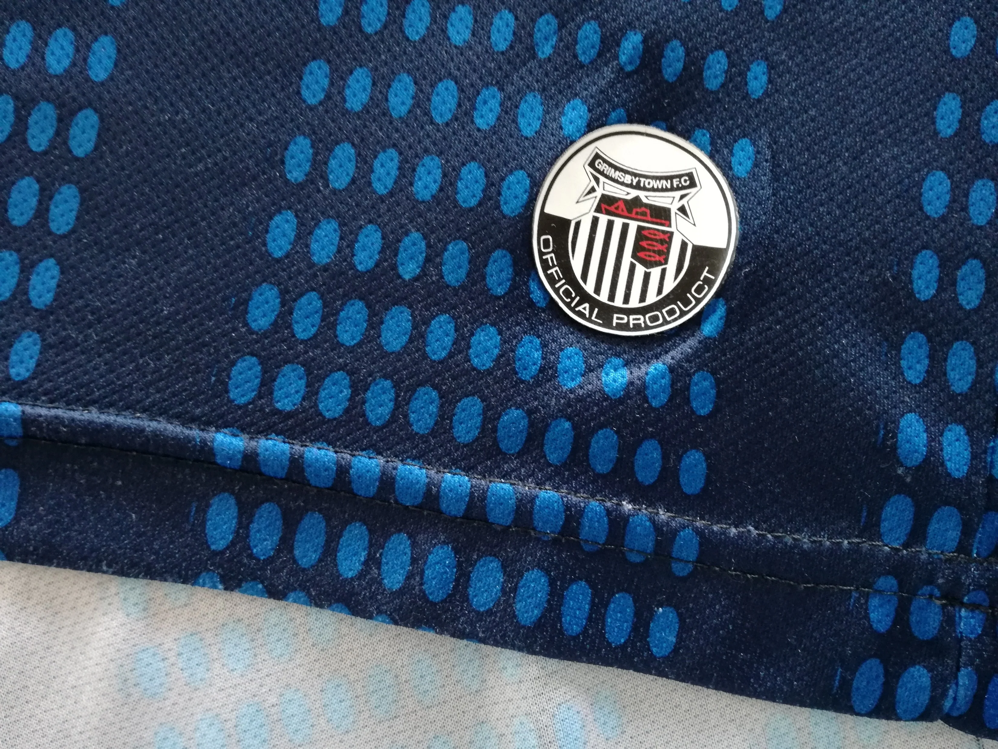 2013/14 Grimsby Town Away Football Shirt (M) - Image 6