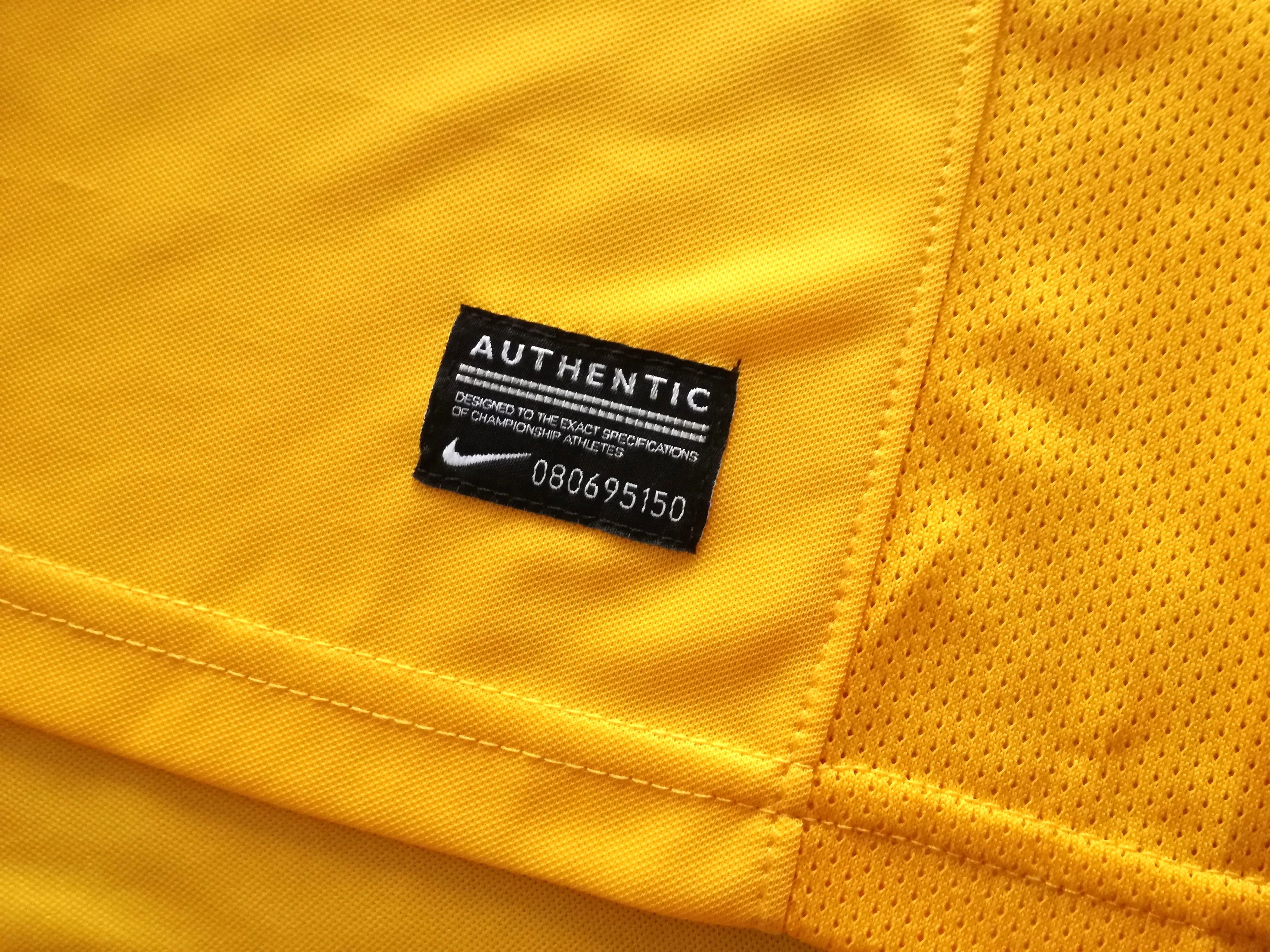 2013/14 Hellas Verona Away Football Shirt (S) - Image 5