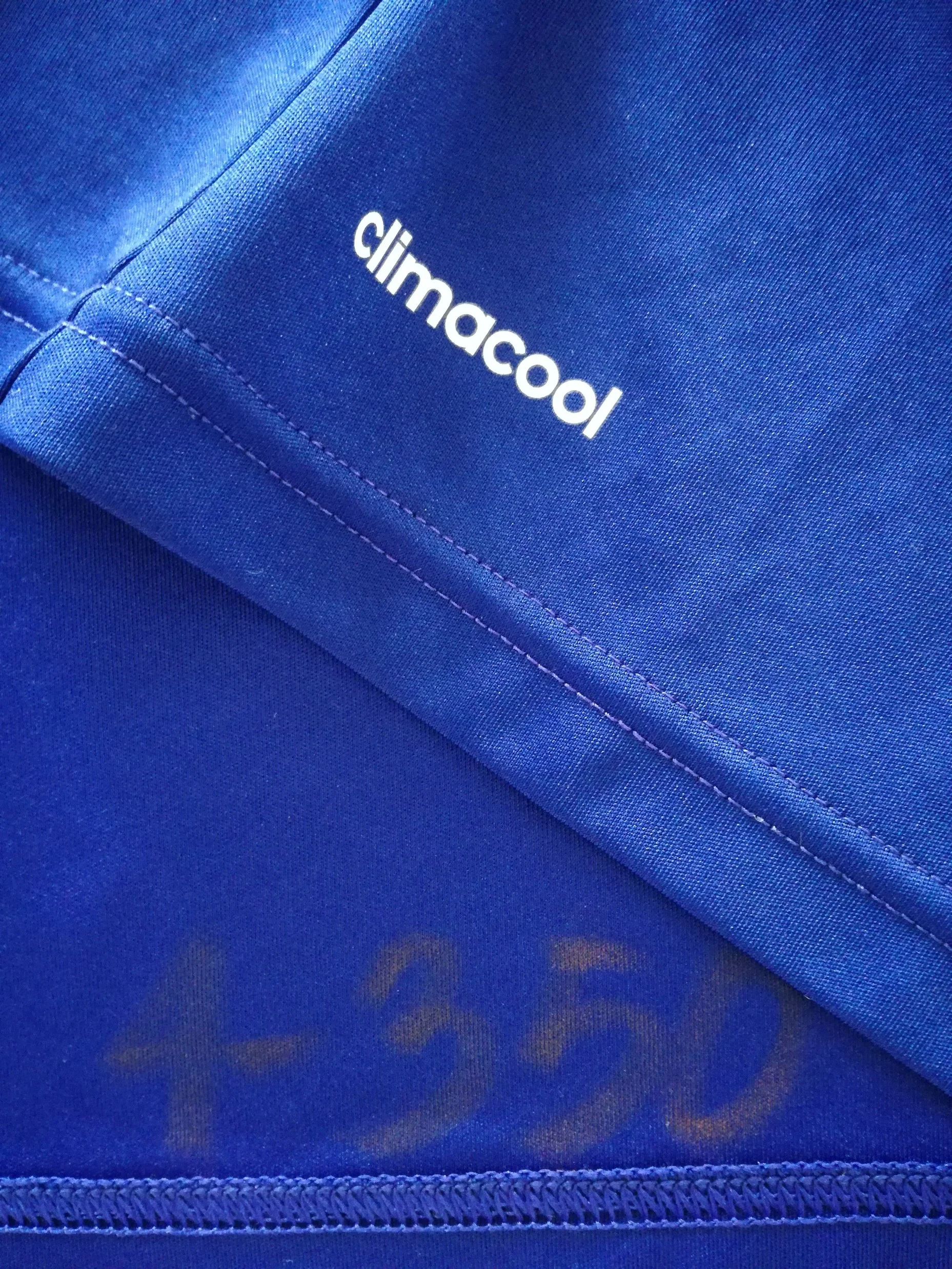 2013/14 Japan Home Football Shirt (S) - Image 3