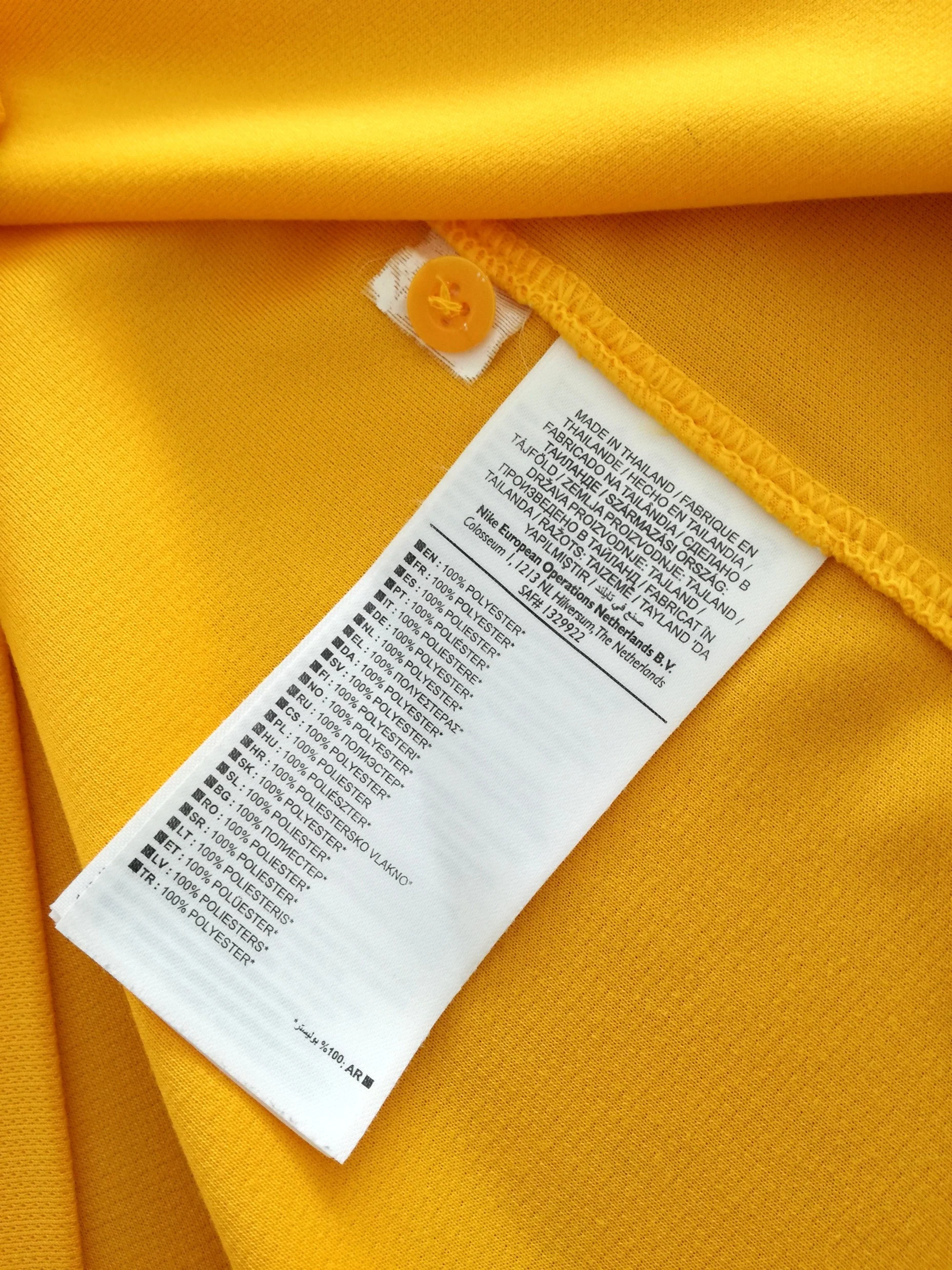 2013/14 Juventus Away Football Shirt Tevez #10 (S) - Image 8