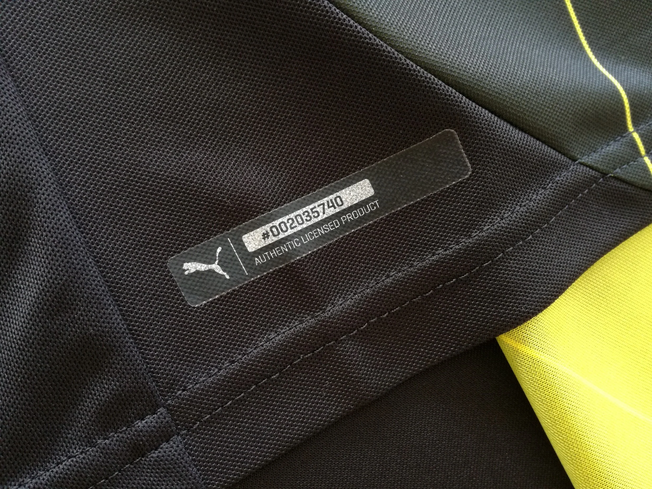 2014/15 Borussia Dortmund Away Football Shirt Hummels #15 (Youth) - Image 7