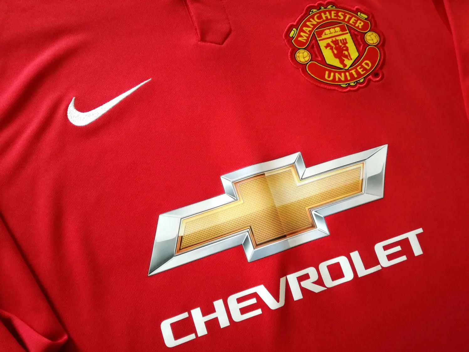 2014/15 Man Utd Home Football Shirt. (M) - Image 3