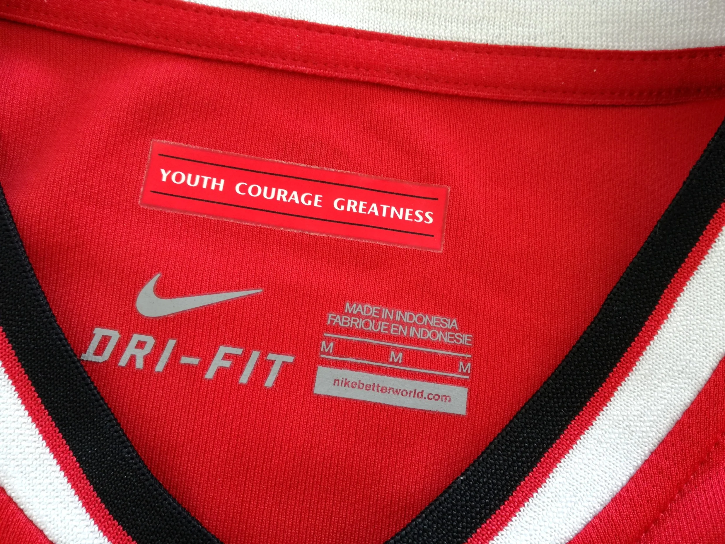 2014/15 Man Utd Home Premier League Football Shirt Mata #8 (M) - Image 3