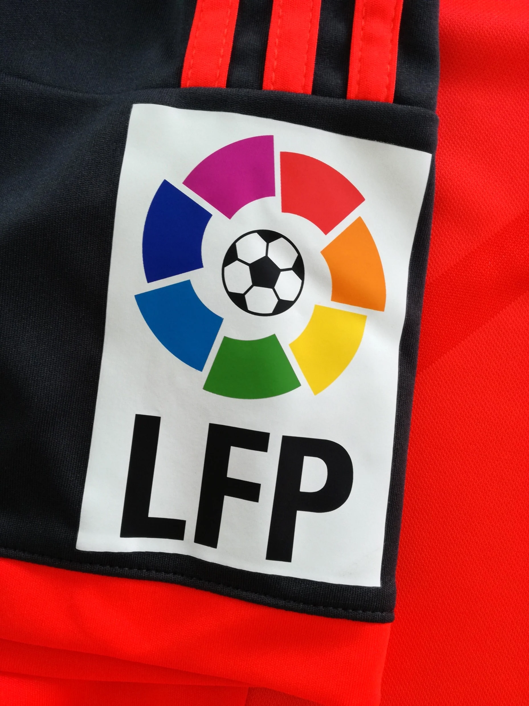2014/15 Real Sociedad Away La Liga Football Shirt Agirretxe #9 (L) *BNWT* - Image 8