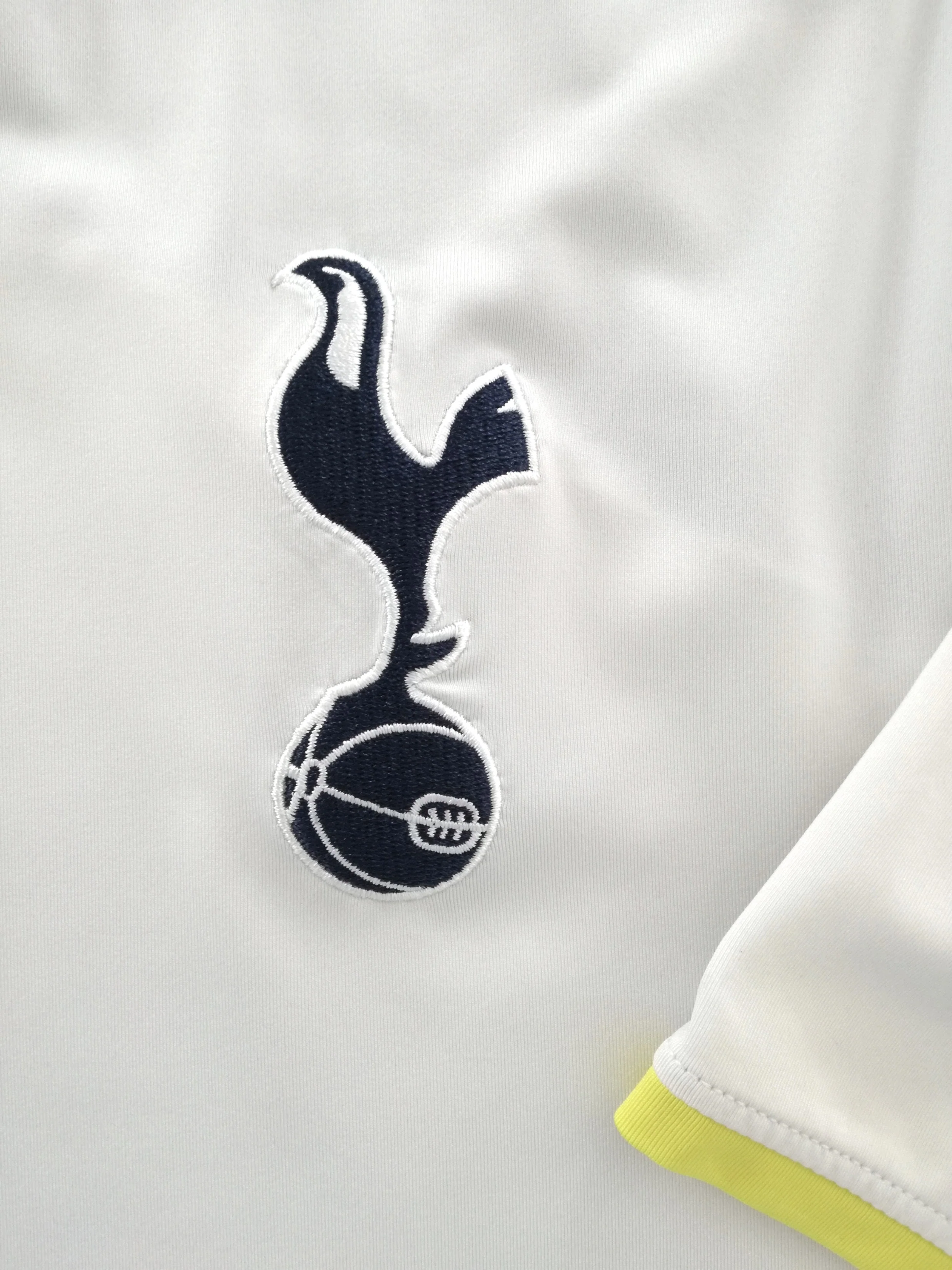 2014/15 Tottenham Training Shirt (L) - Image 3