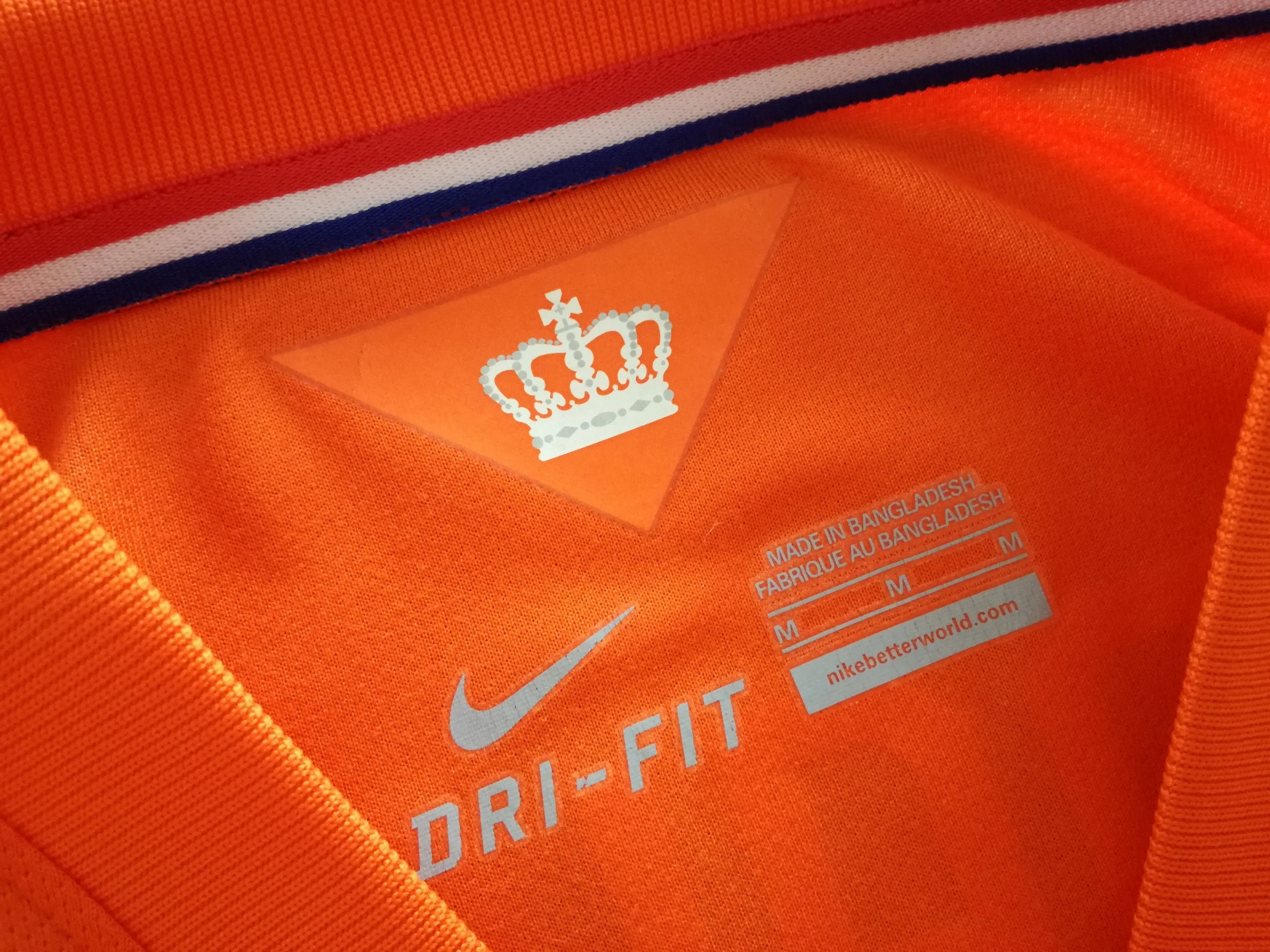 2014 Netherlands Home World Cup Football Shirt Wijnaldum #20 (M) - Image 3