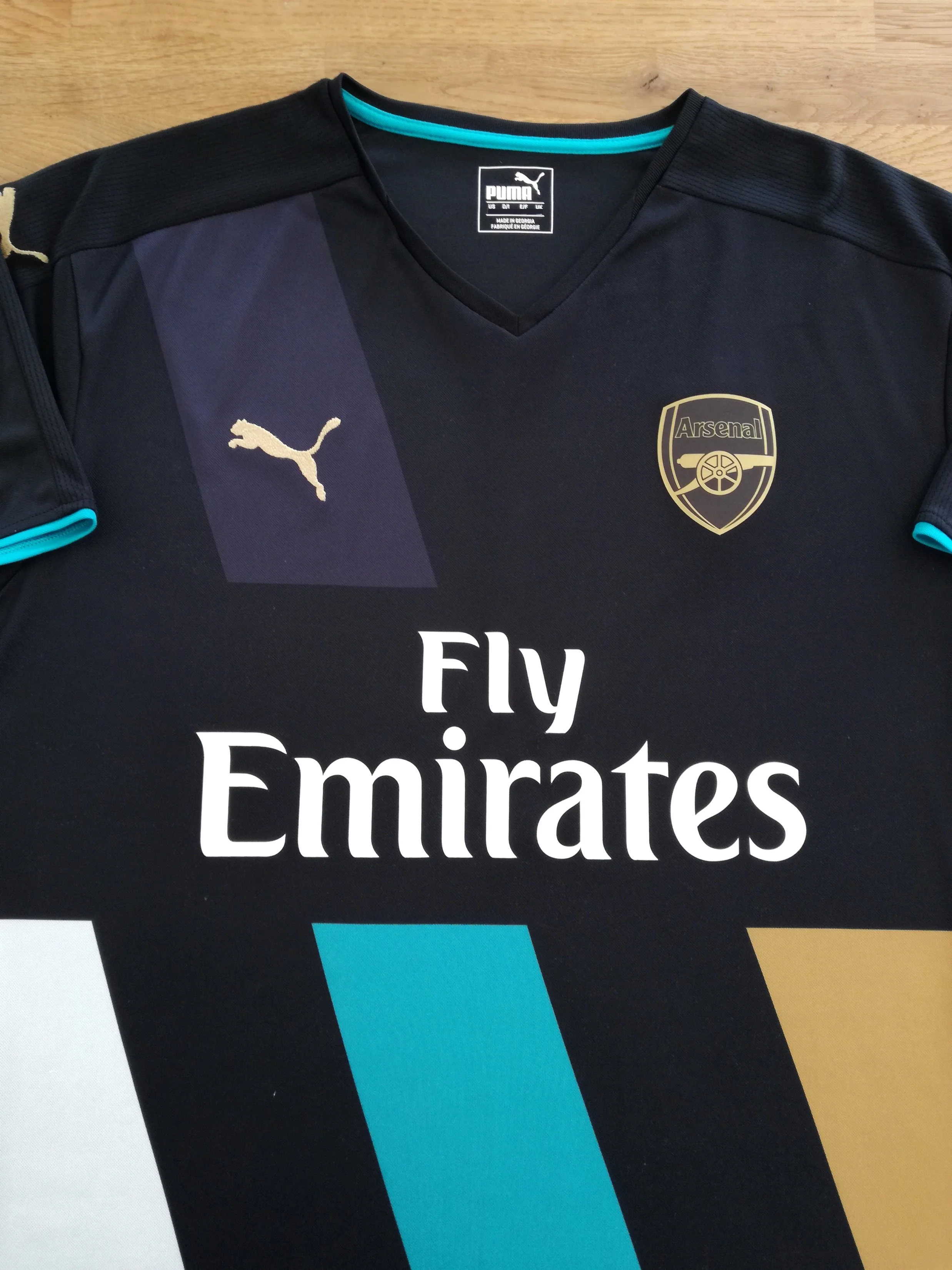 2015/16 Arsenal 3rd Football Shirt (XL)
