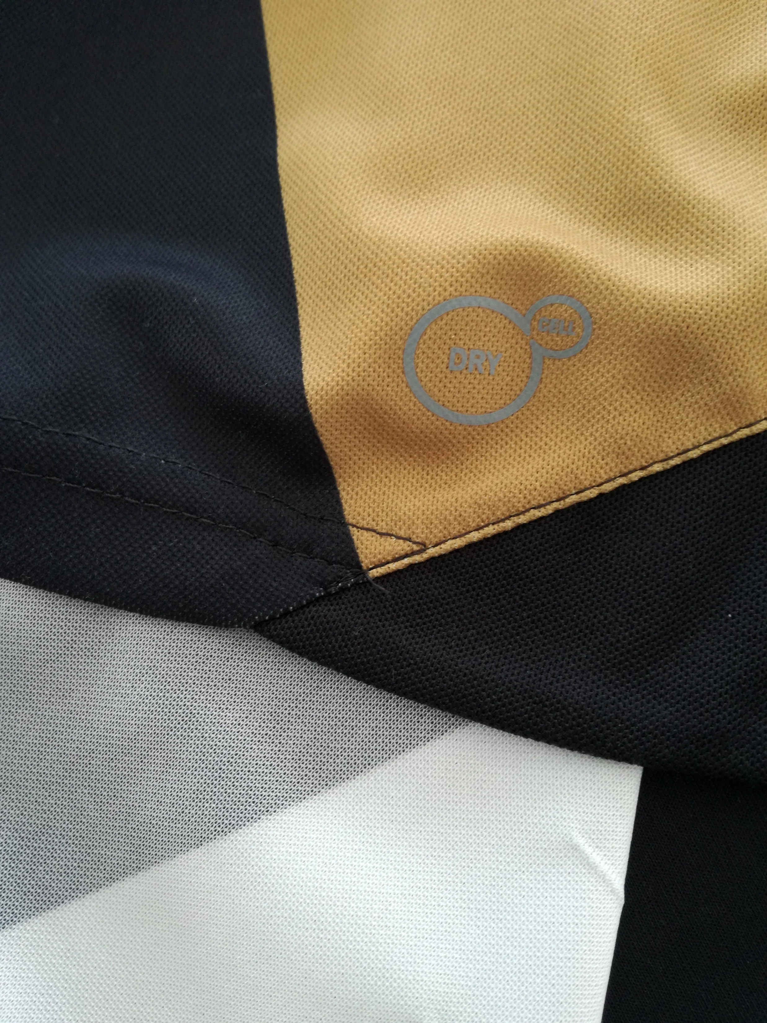 2015/16 Arsenal 3rd Football Shirt (XL) - Image 5
