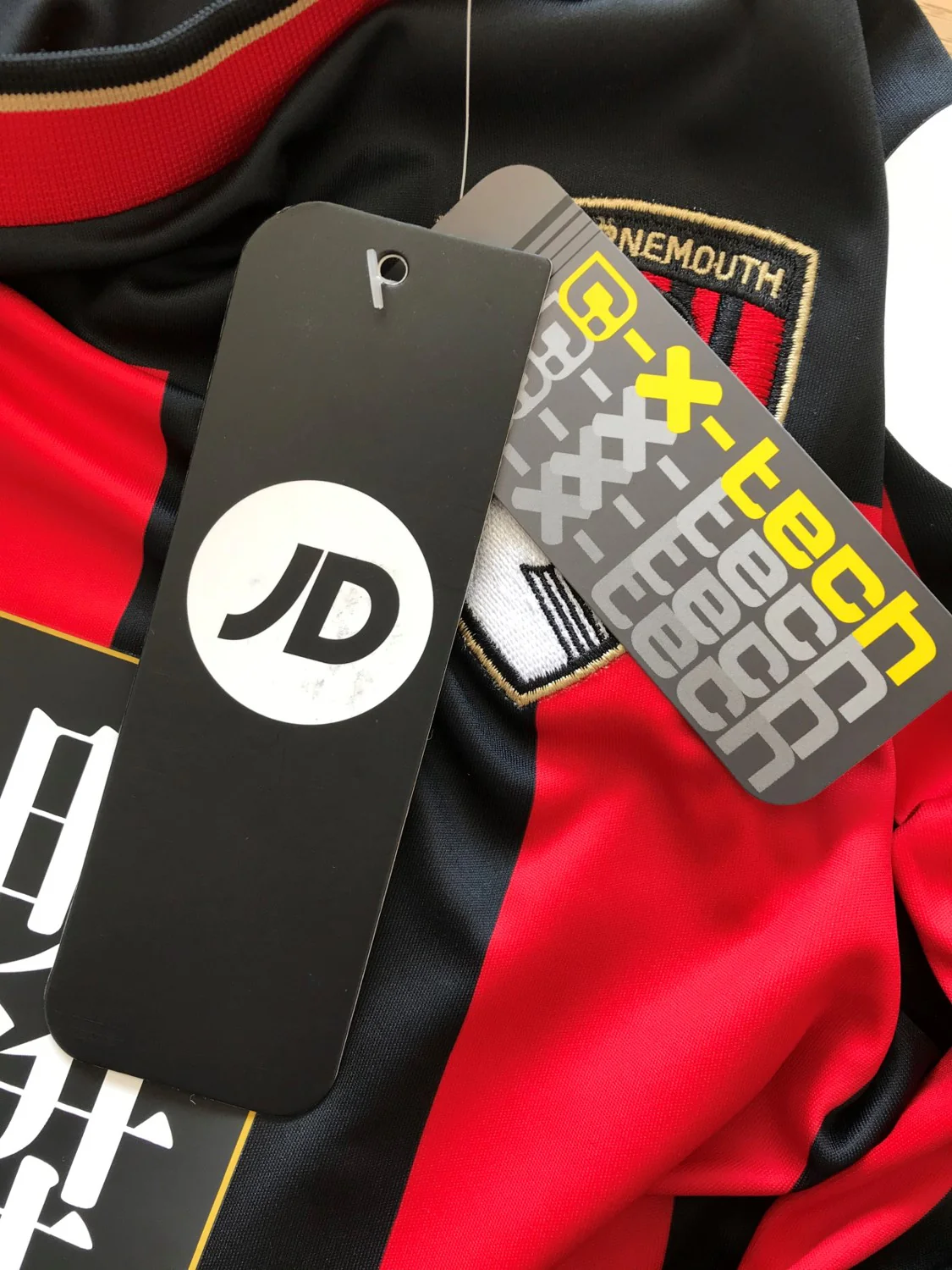 2015/16 Bournemouth Home Football Shirt (L) *BNWT* - Image 5
