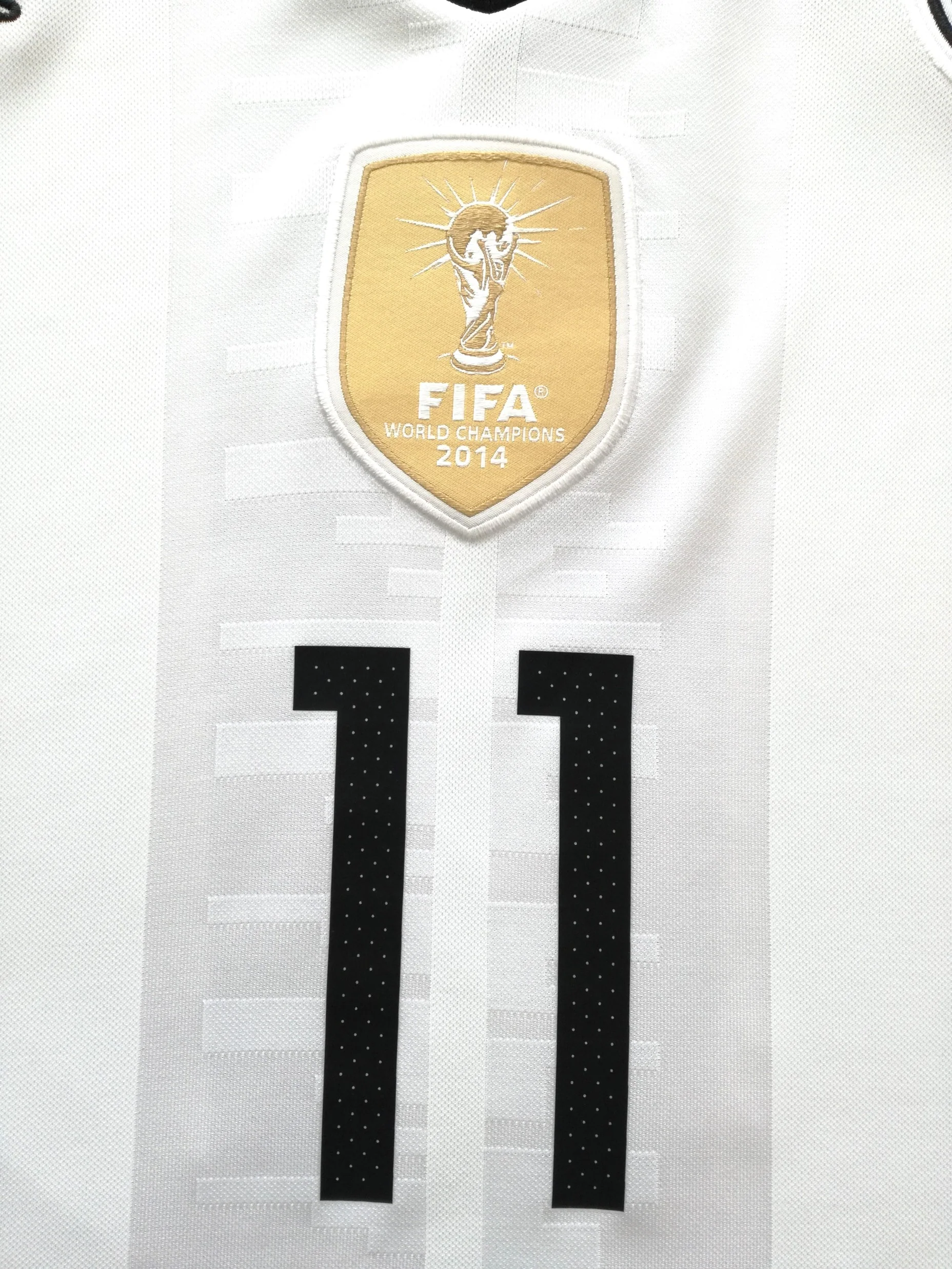 2015/16 Germany Home World Champions Football Shirt Draxler #11 (W) (M) - Image 3