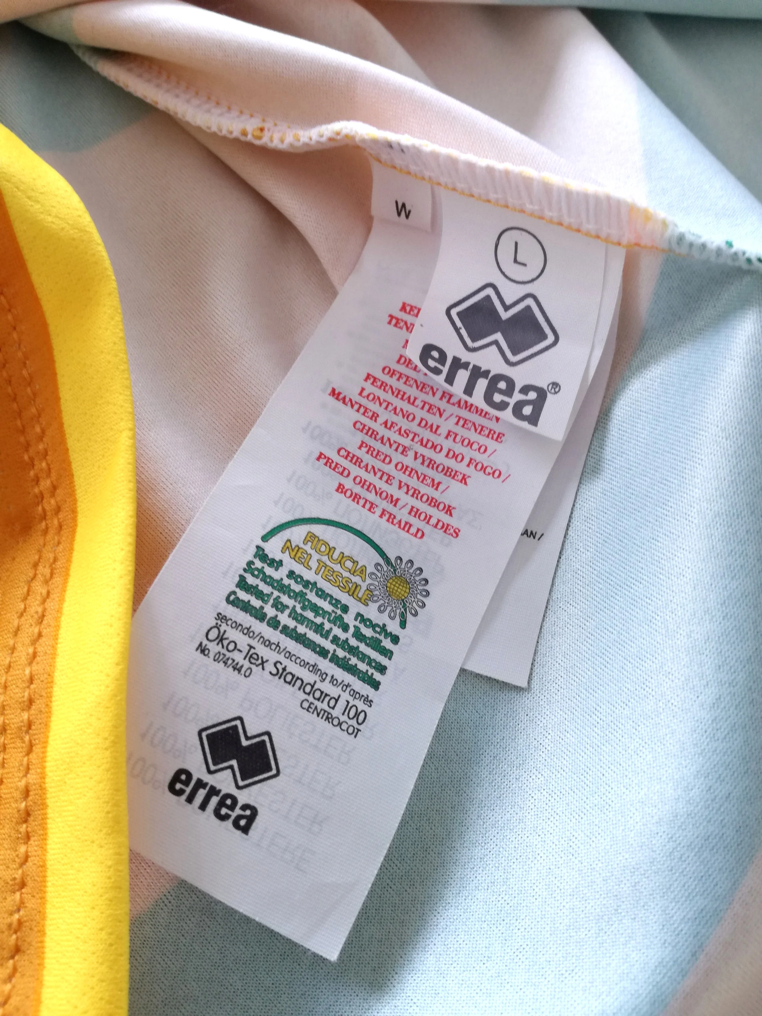 2015/16 Norwich City 3rd Football Shirt (W) (L) - Image 6