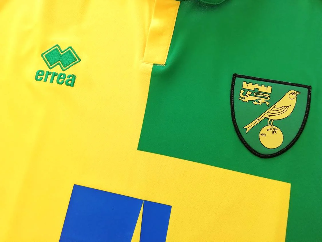 2015/16 Norwich City Home Football Shirt (XXL) - Image 3