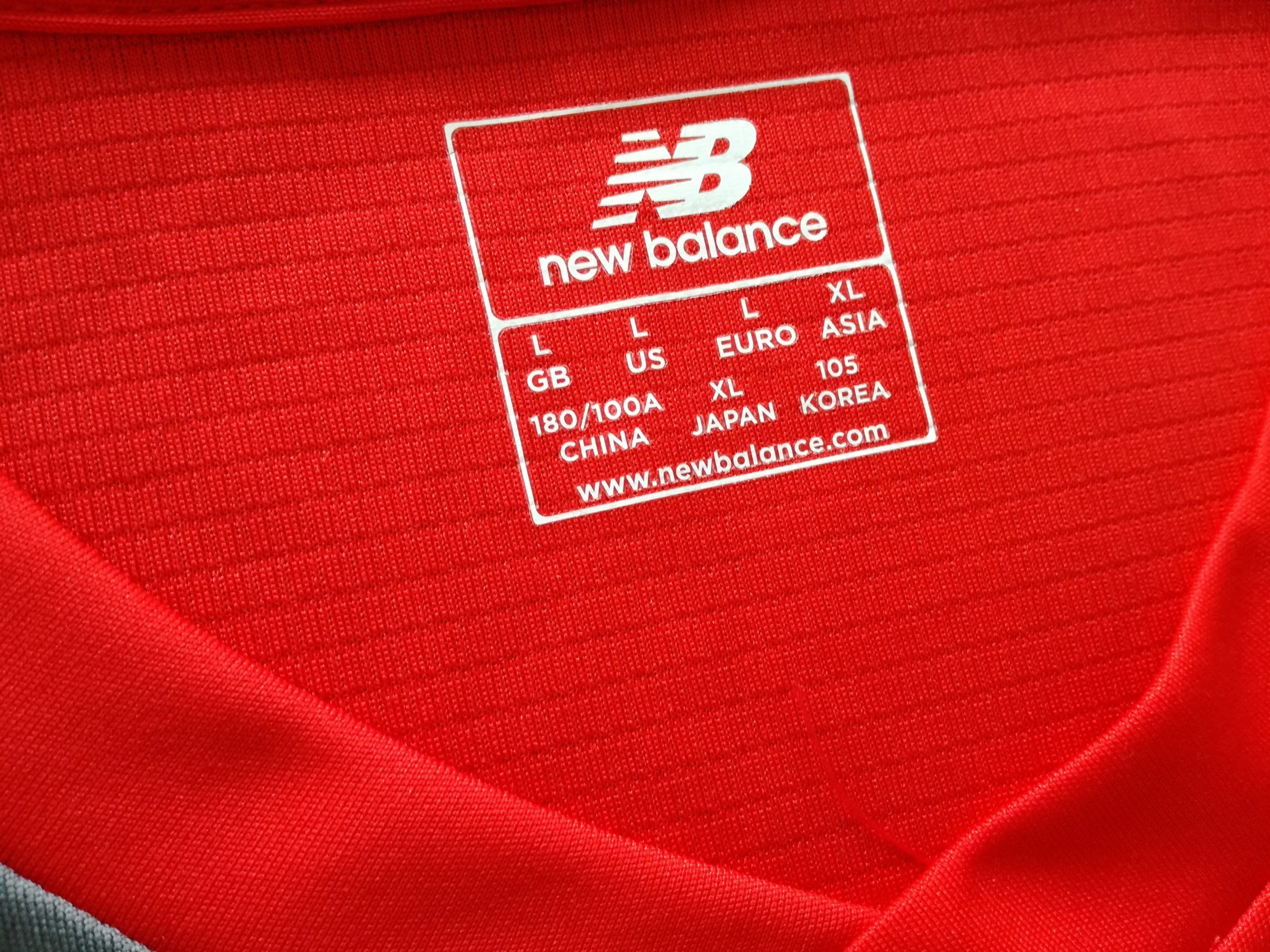 2015/16 Sevilla Football Training Shirt (L) - Image 2