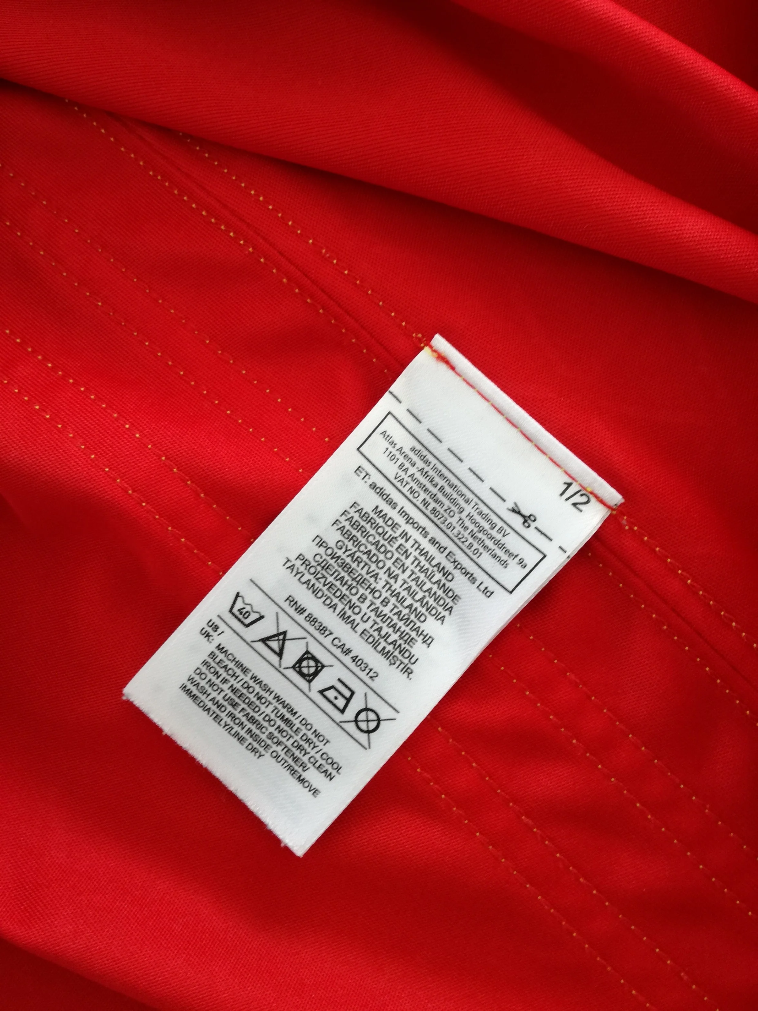 2015/16 Spain Home Football Shirt (L) - Image 6