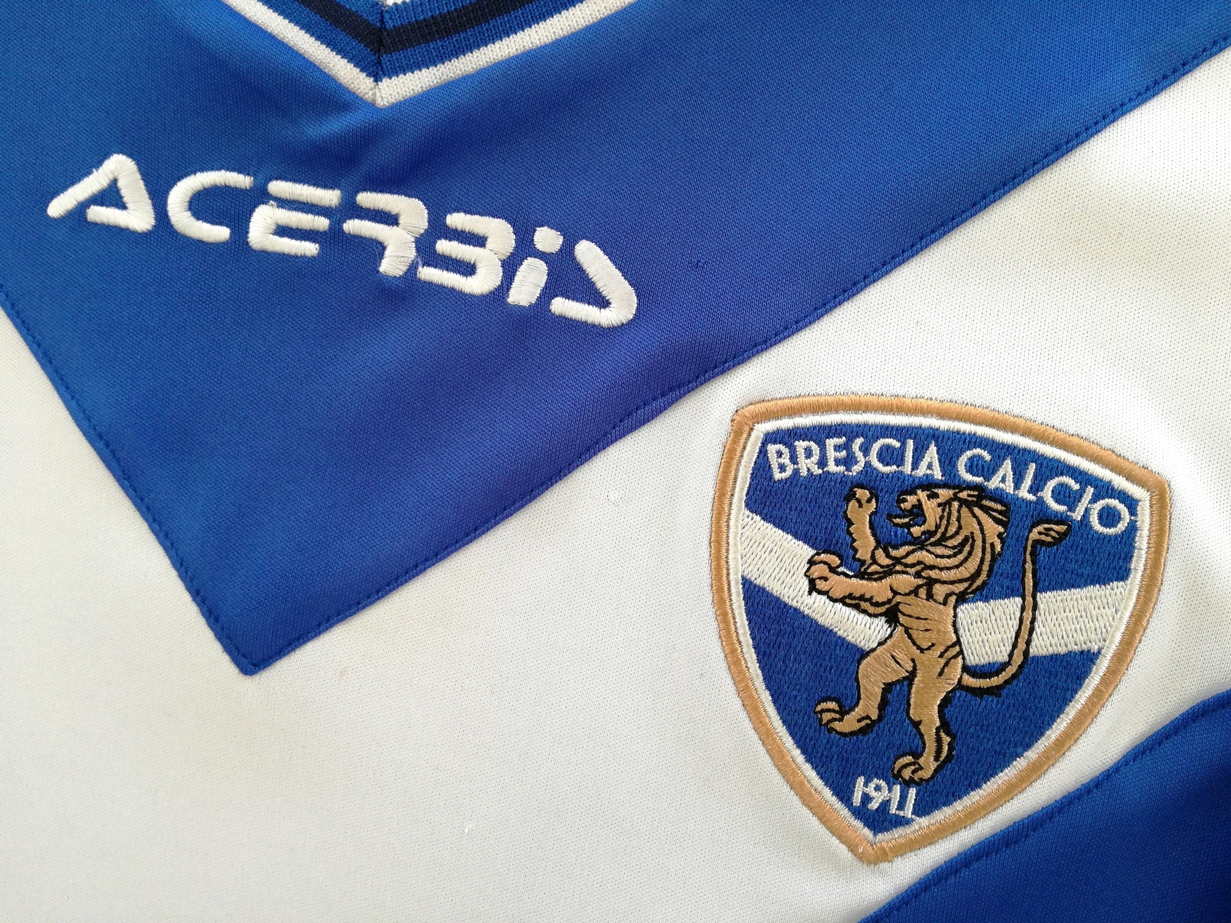 2016/17 Brescia Home Football Shirt (L) - Image 3