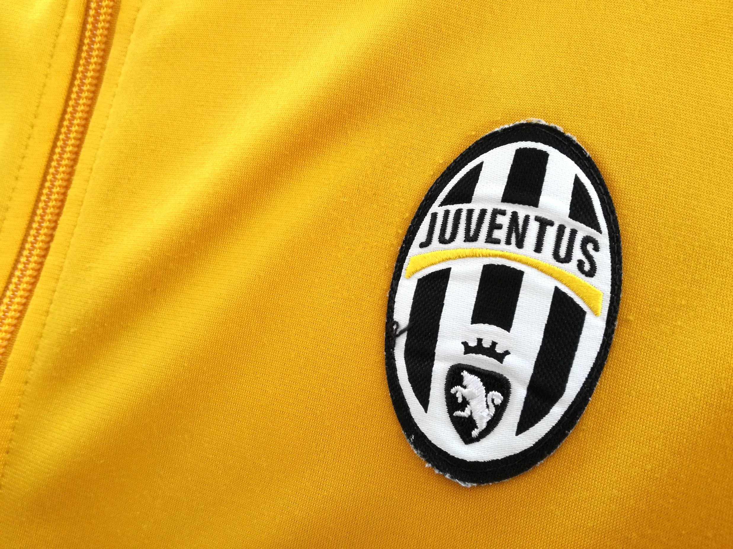 2016/17 Juventus Track Jacket (L) - Image 3