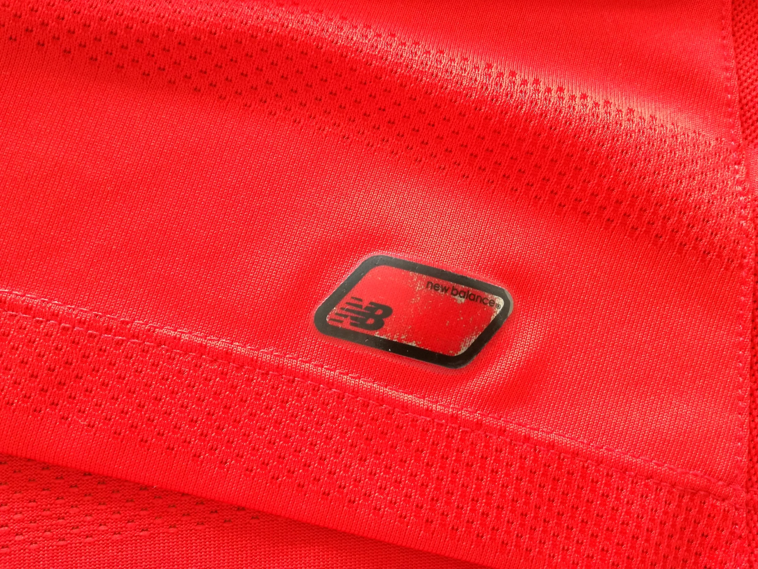 2016/17 Liverpool Home Football Shirt (S) - Image 6