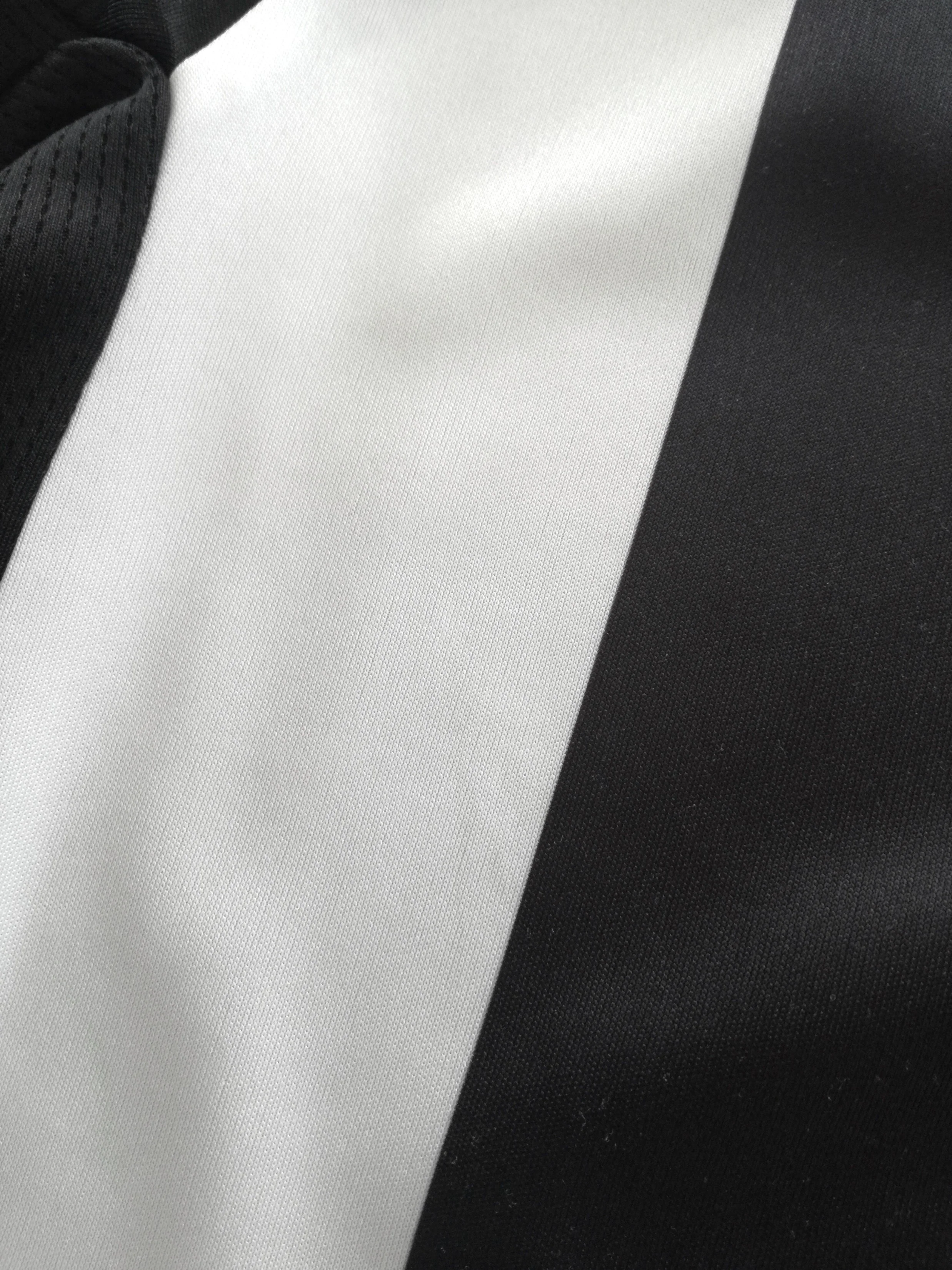 2016/17 Newcastle United Home Football Shirt (Youth) - Image 6