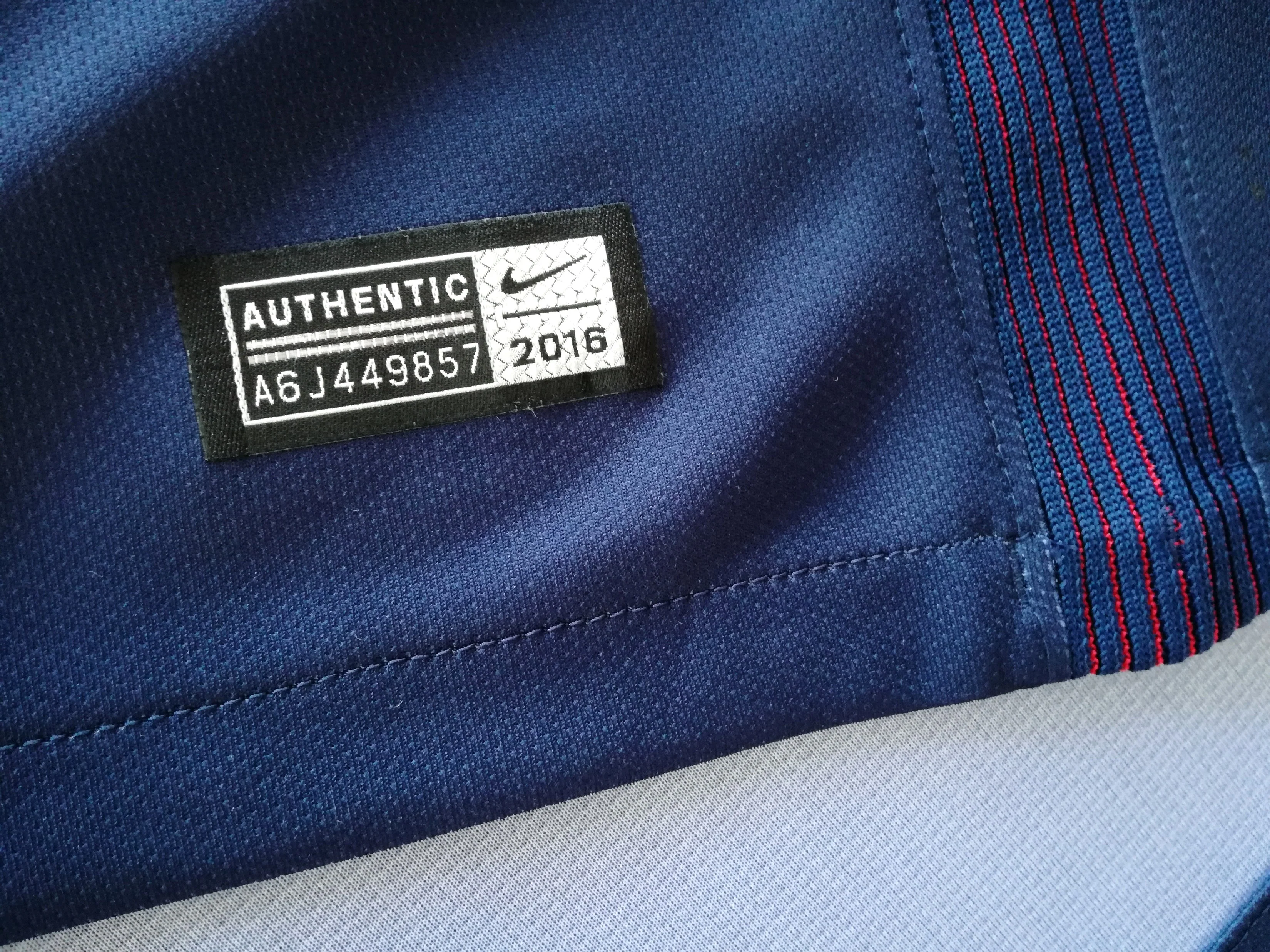 2016/17 PSG Home Football Shirt (XL) - Image 5