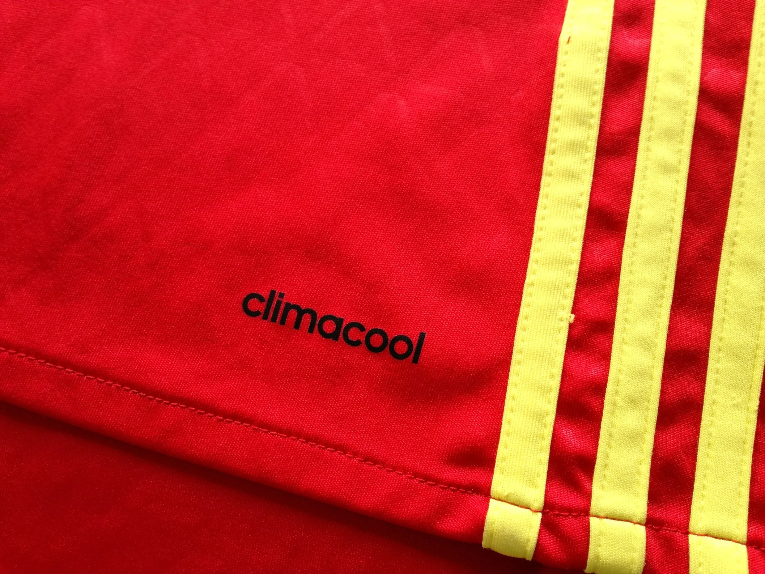 2015/16 Spain Home Football Shirt (M) - Image 4