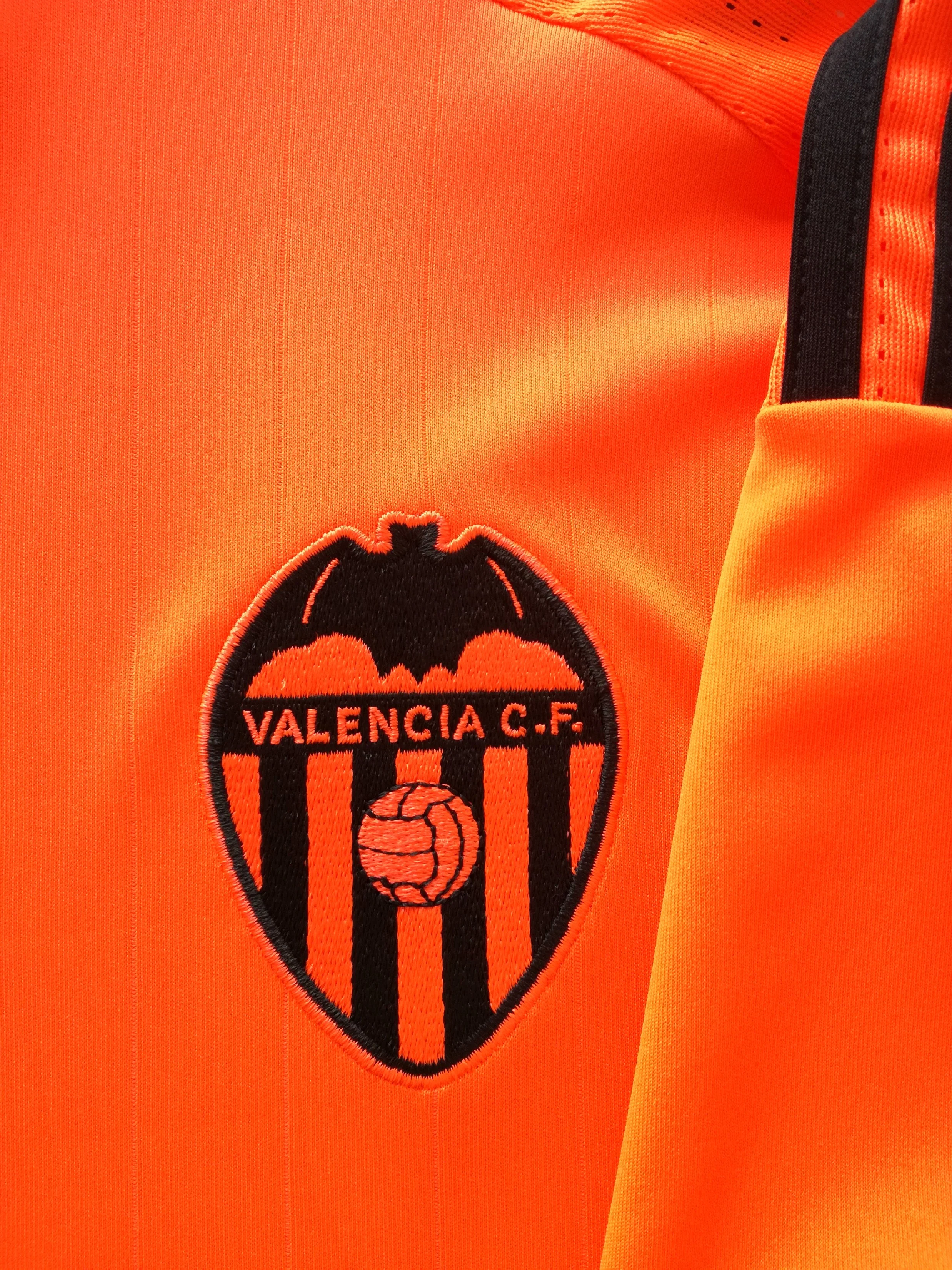 2016/17 Valencia 3rd La Liga Football Shirt (XL) *BNWT* - Image 3