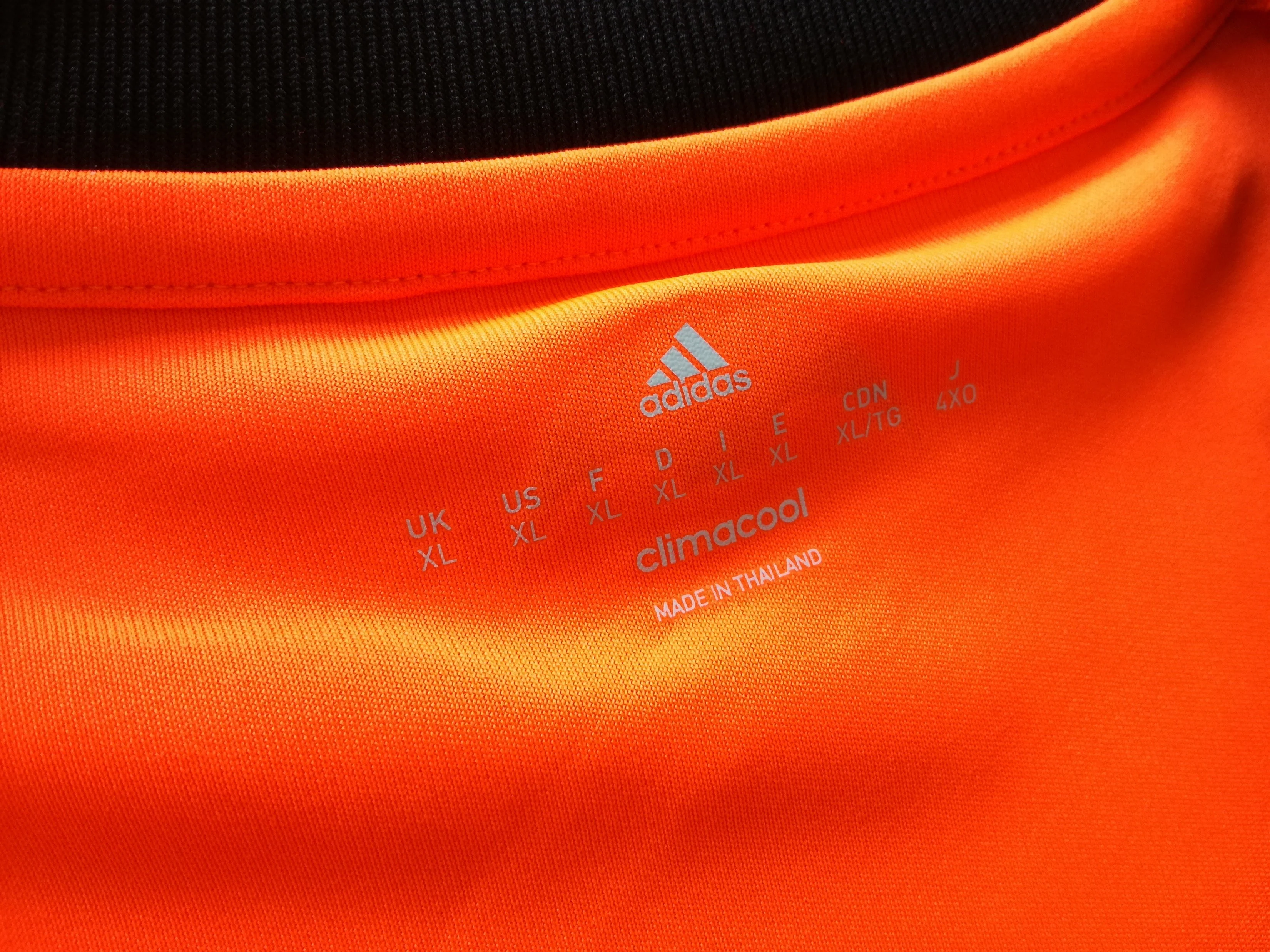 2016/17 Valencia 3rd La Liga Football Shirt (XL) *BNWT* - Image 5